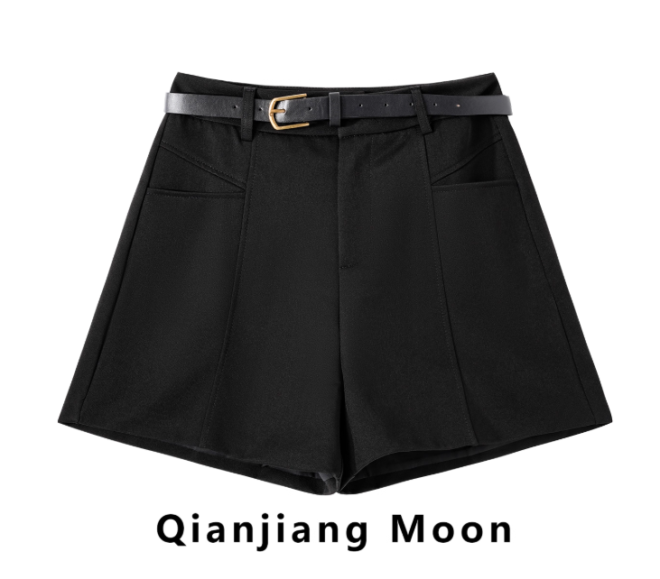 Short marron avec ceinture