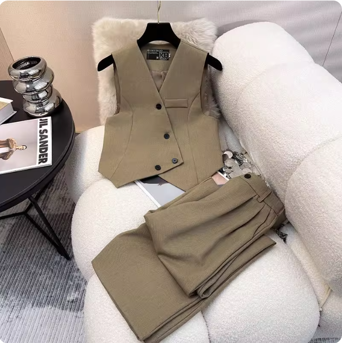 Costume gris pour homme