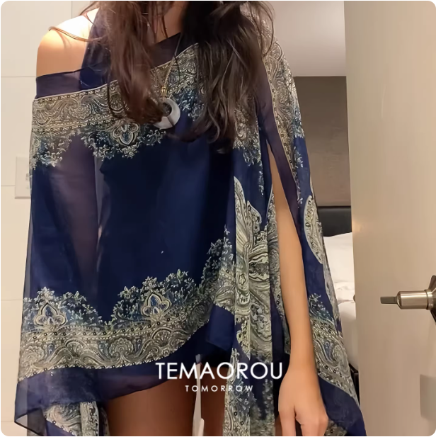 Poncho élégant bleu nuit
