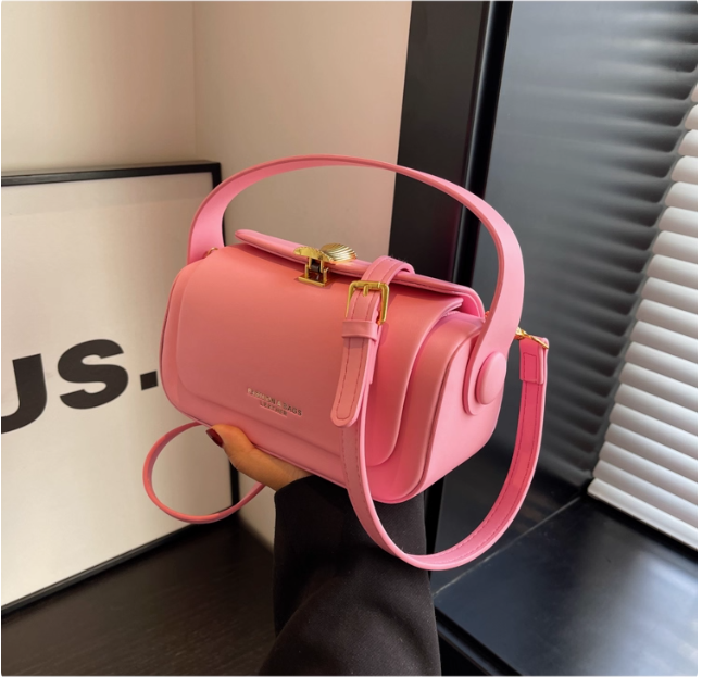 Sac à main noir élégant