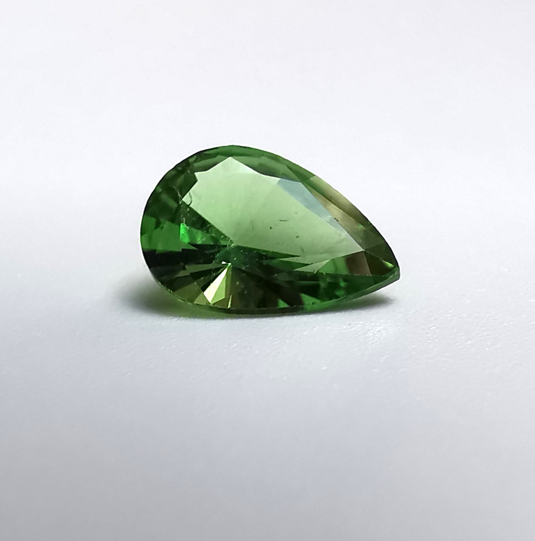 0.5 ct. pear shape tsavorite garnet