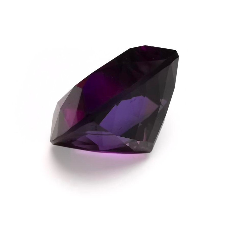 12 ct. reddish purple amethyst