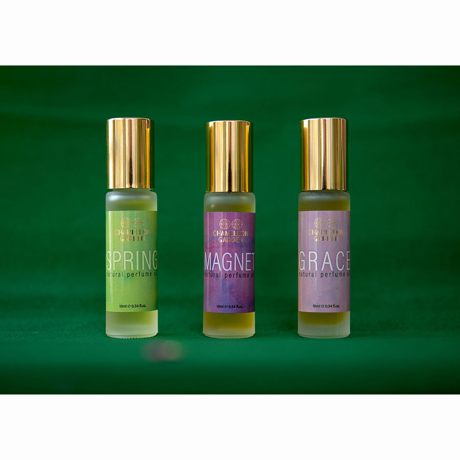 Set of three natural oil perfumes