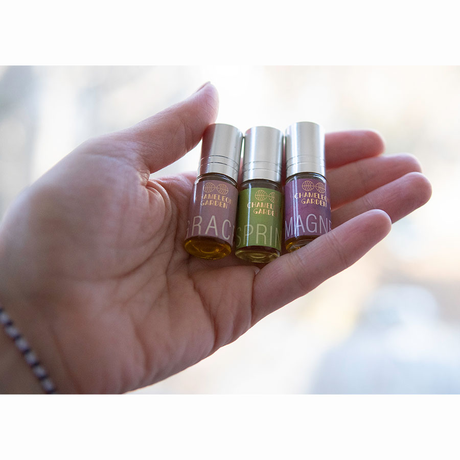 Set of three natural oil perfumes