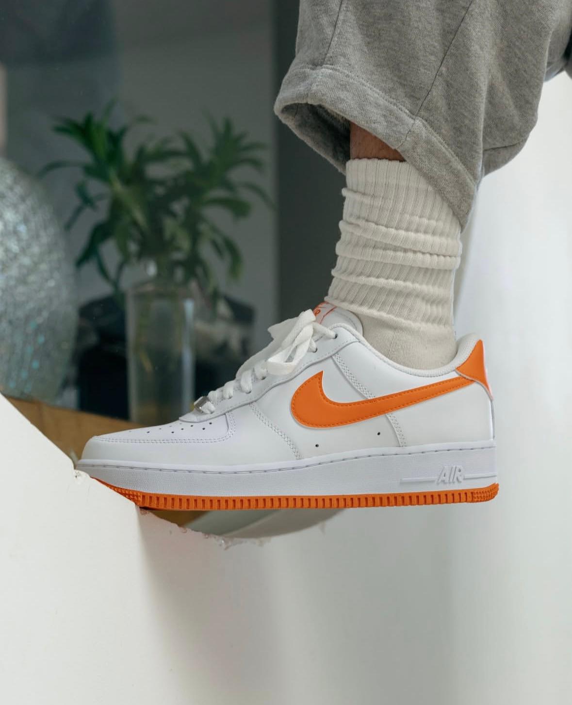 Nike Air Force 1 Low "Orange Blaze"