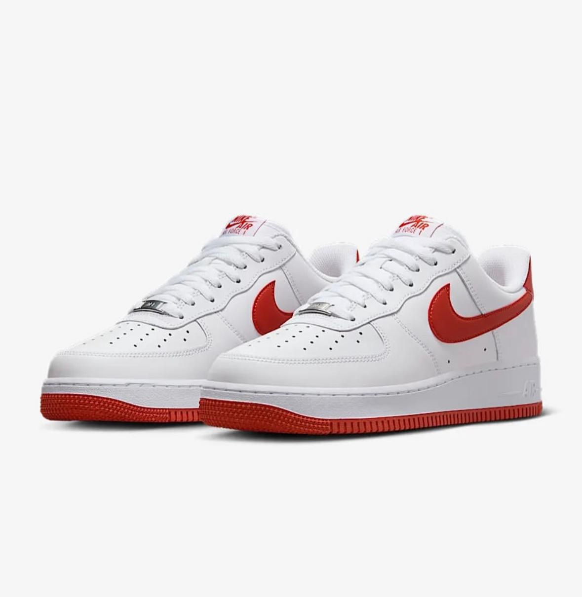 Nike Air Force 1 Low "University Red"