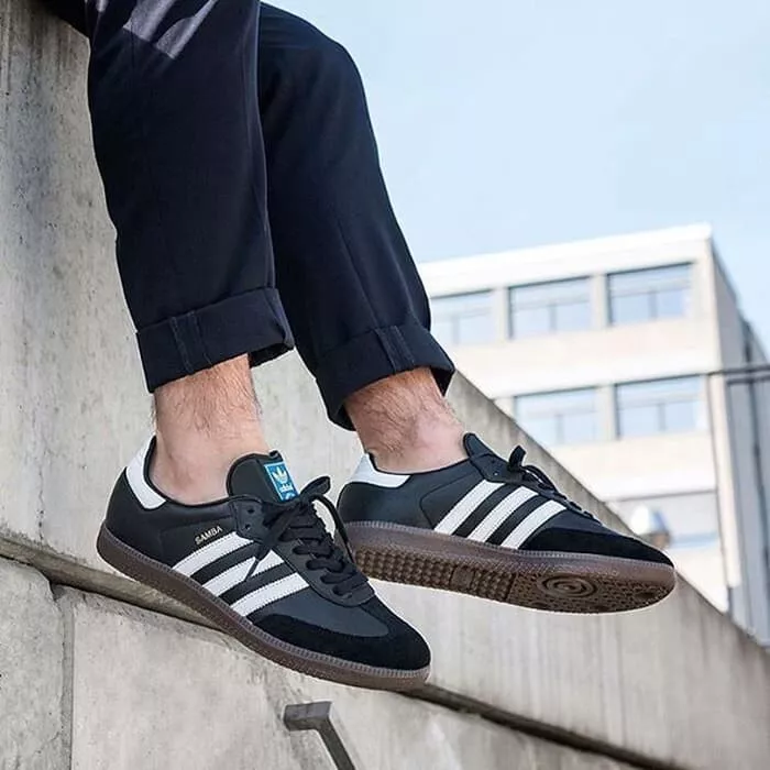 Adidas Samba OG – Classic Black & White