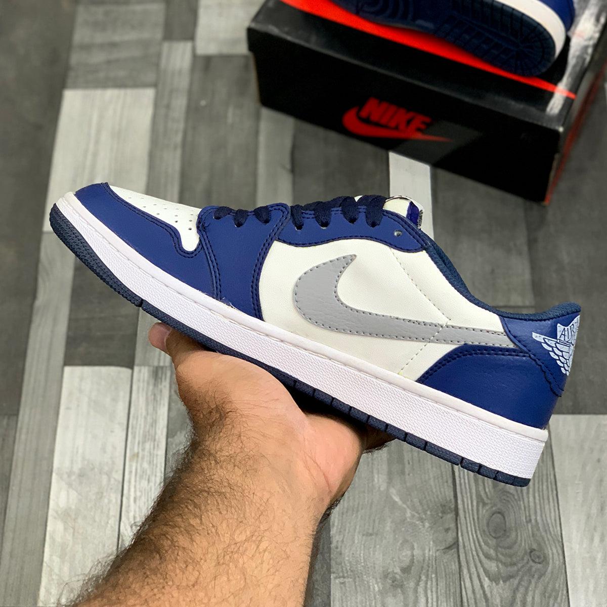 Air Jordan 1 Low OG – Midnight Navy & White