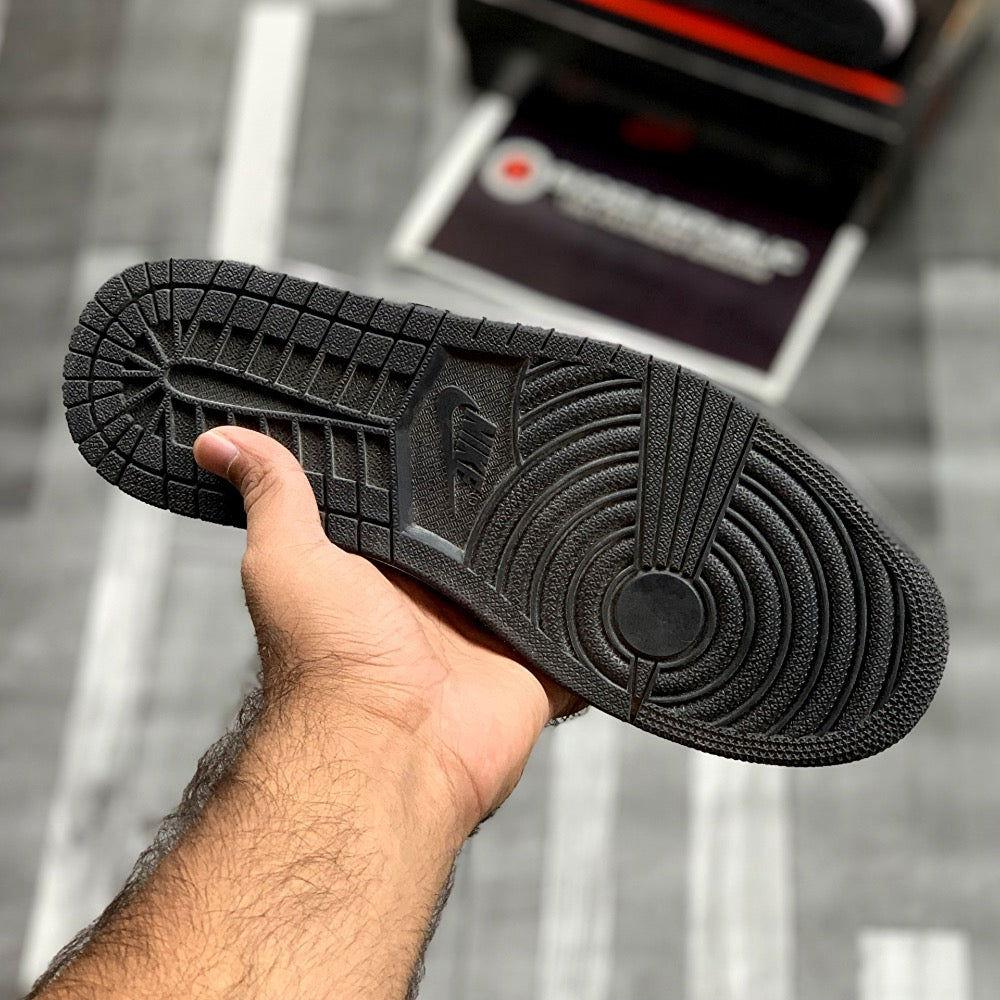 Air Jordan 1 Low OG – Panda Black & White