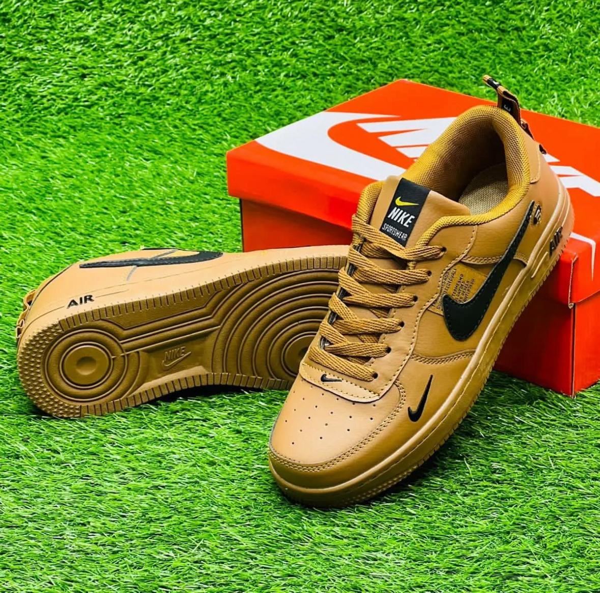 Nike Air Force 1 Low - Yellow Special Edition 