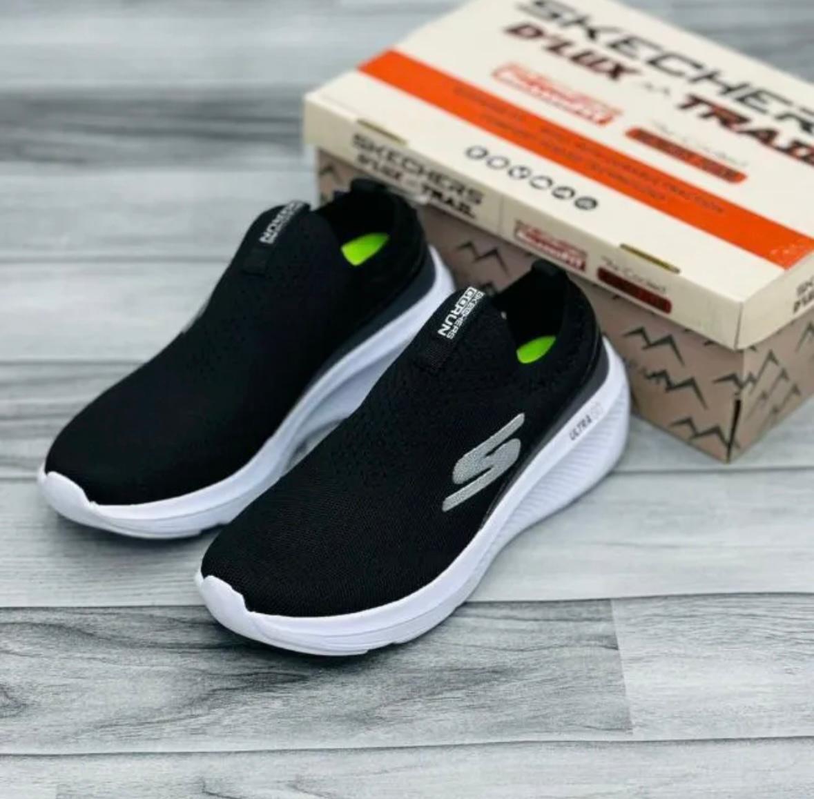 Skechers Ultra GO Slip-On Sneakers
