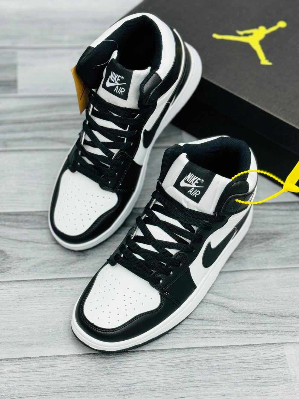 Nike Air Jordan 1 High /Black-White”