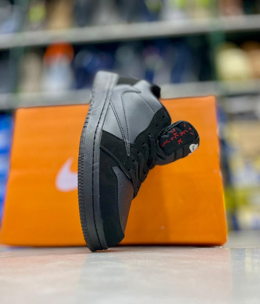 Nike AJ - 1 Low Travis Scott Retro Low Black
