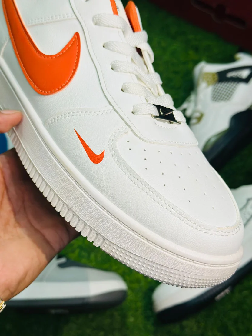 Nike Air Force 1 Low "Orange Blaze"