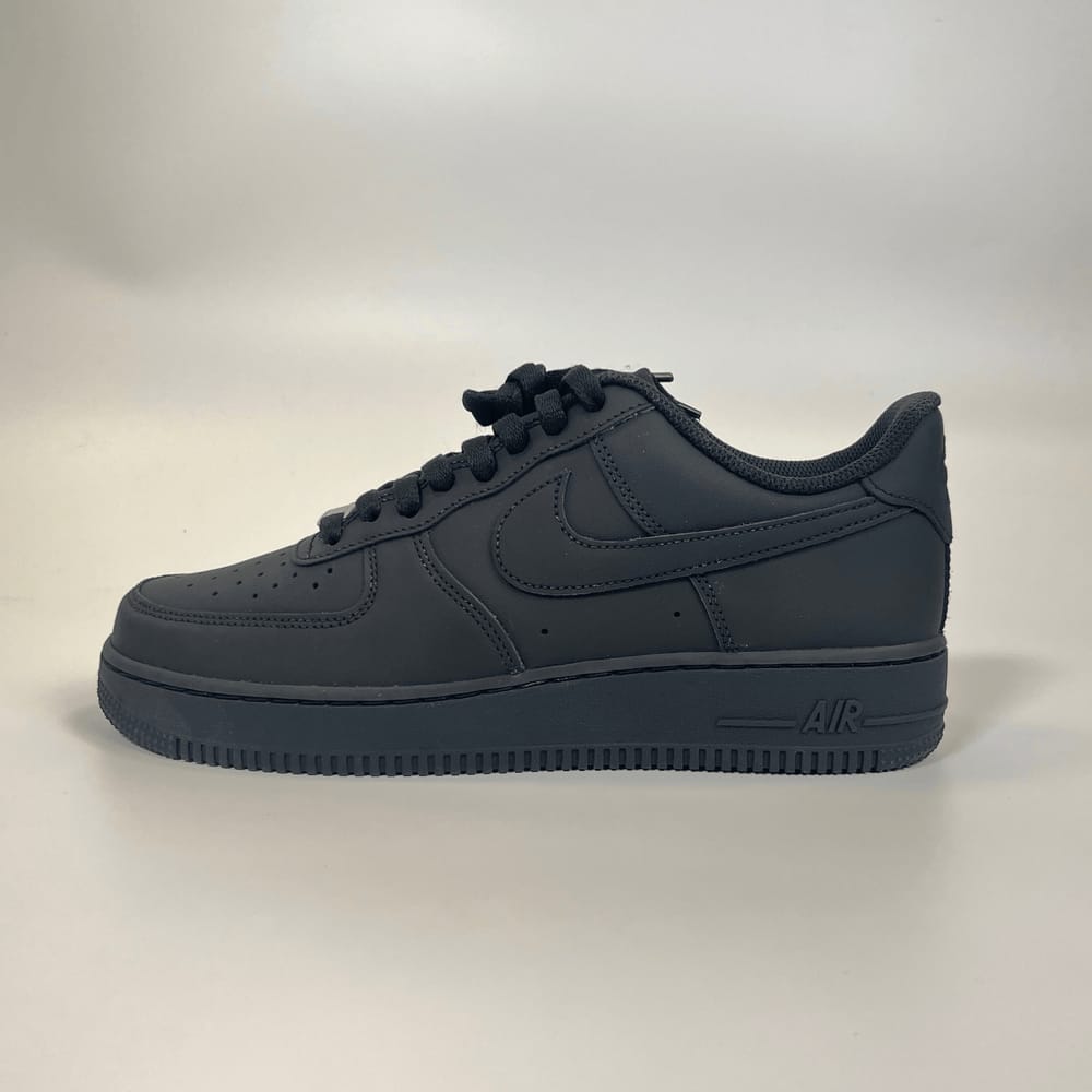 Nike Air Force 1 '07 Low – Triple Black
