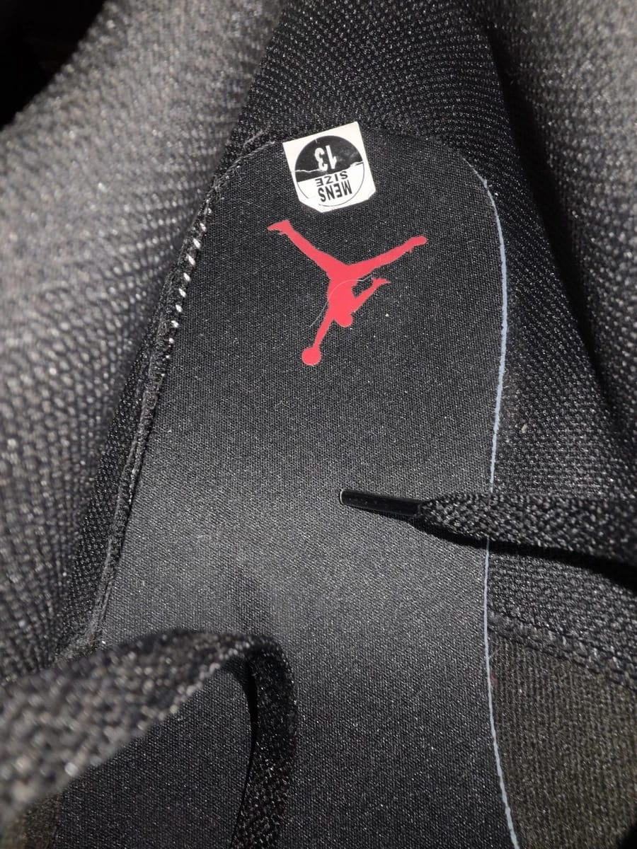 Nike AirJordan 1 Bred Toe - Original nike - Brand New