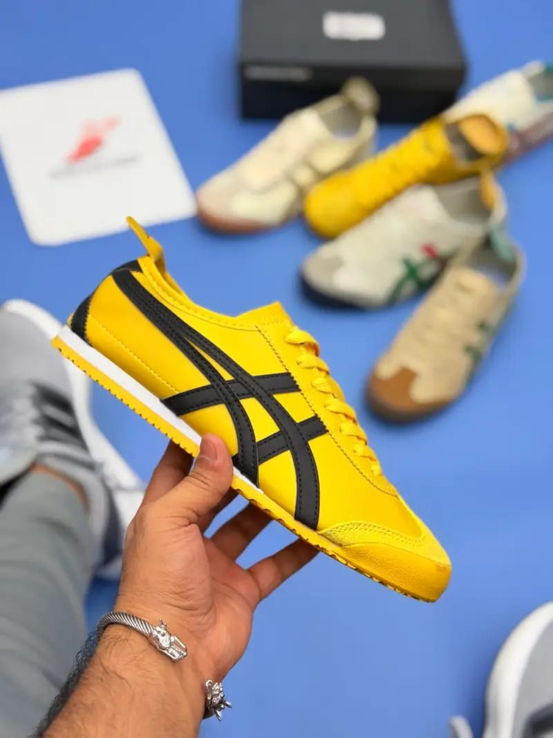 Onitsuka Tiger Mexico 66 Yellow/Black Classic Sneaker