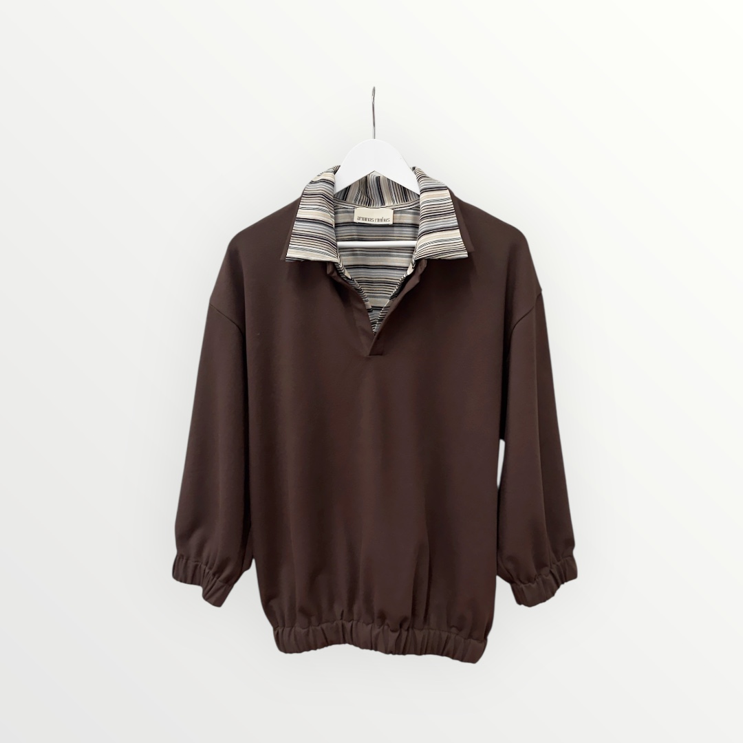 Wide leg cotton trousers and layered jumper