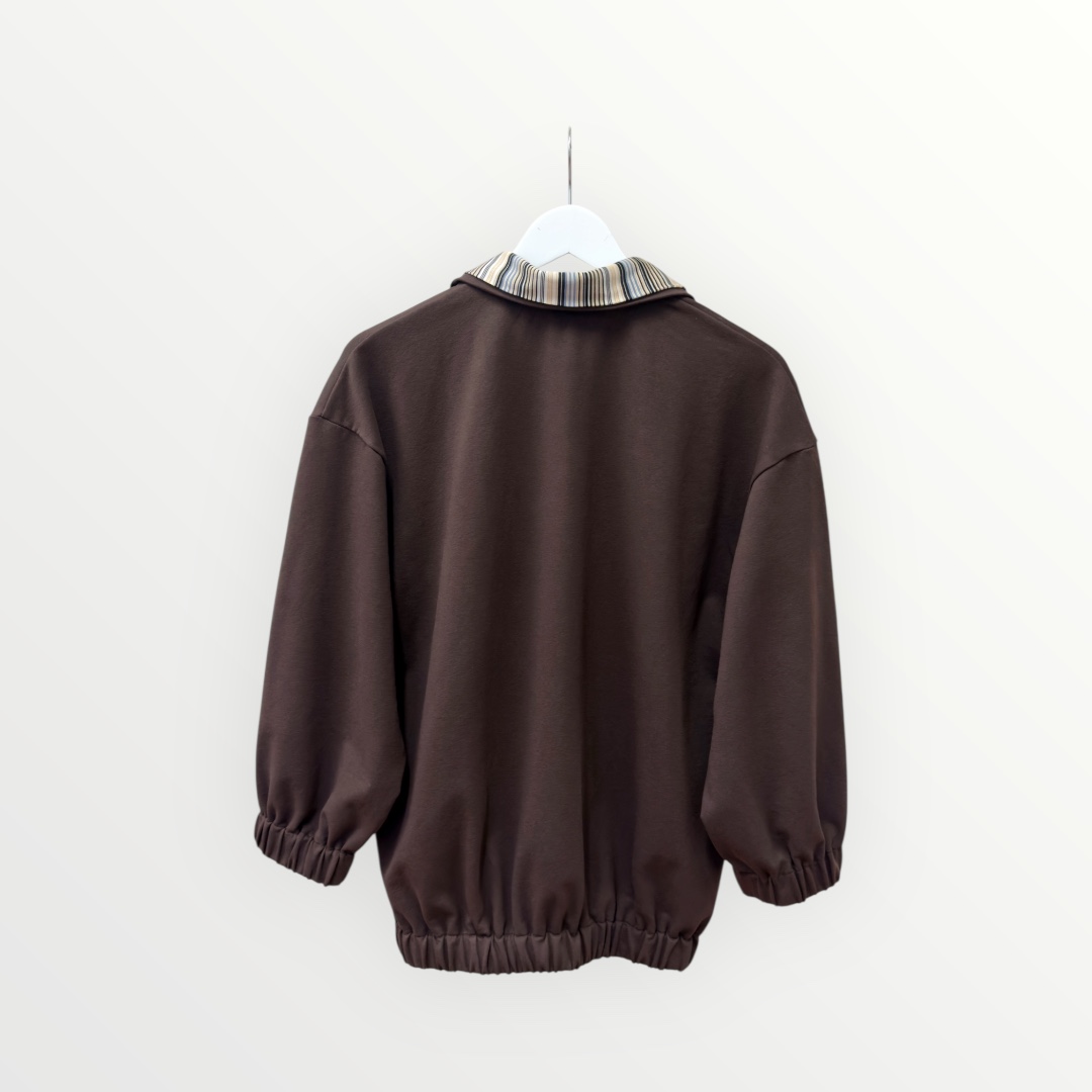 Wide leg cotton trousers and layered jumper