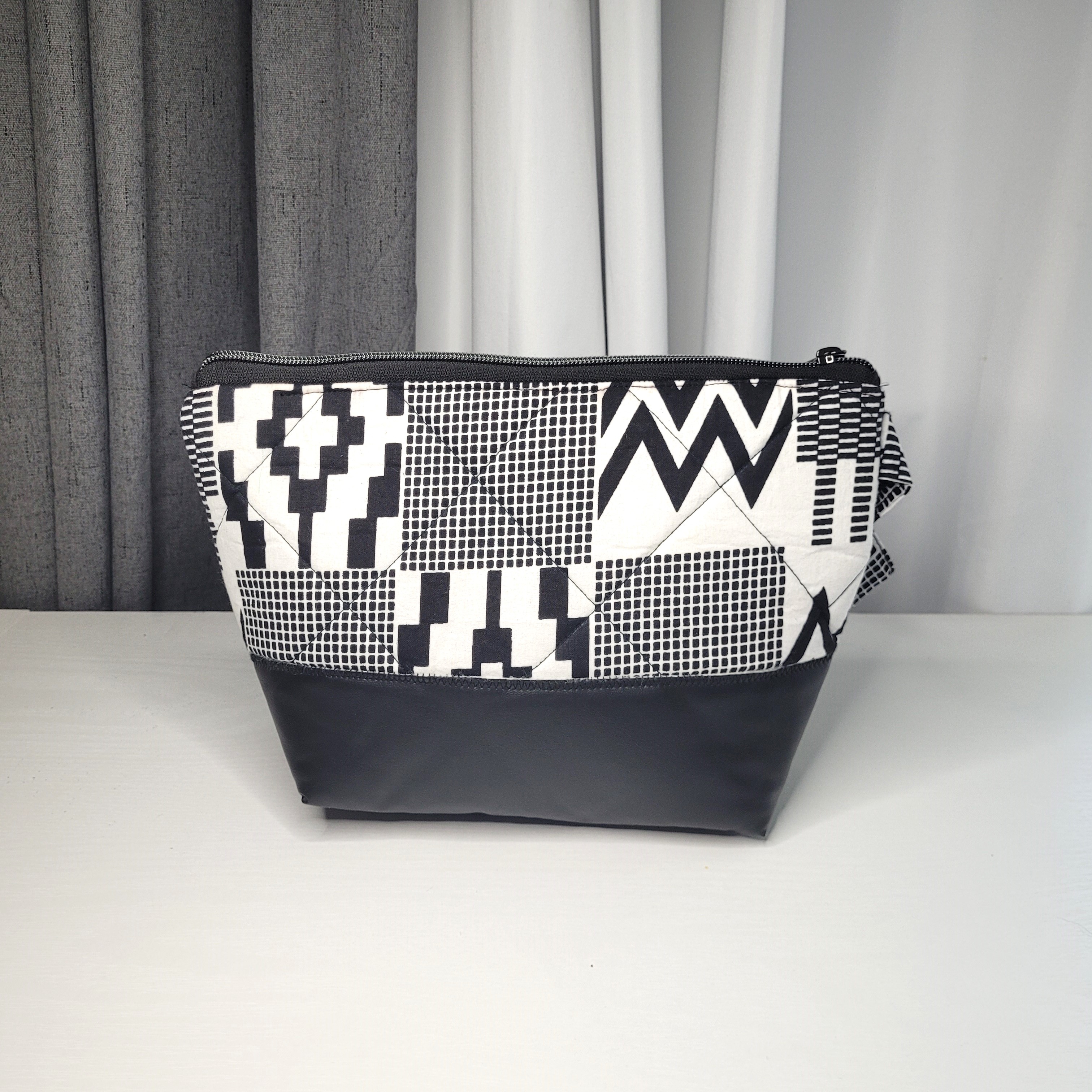 Geometric Pattern Toiletry Bag