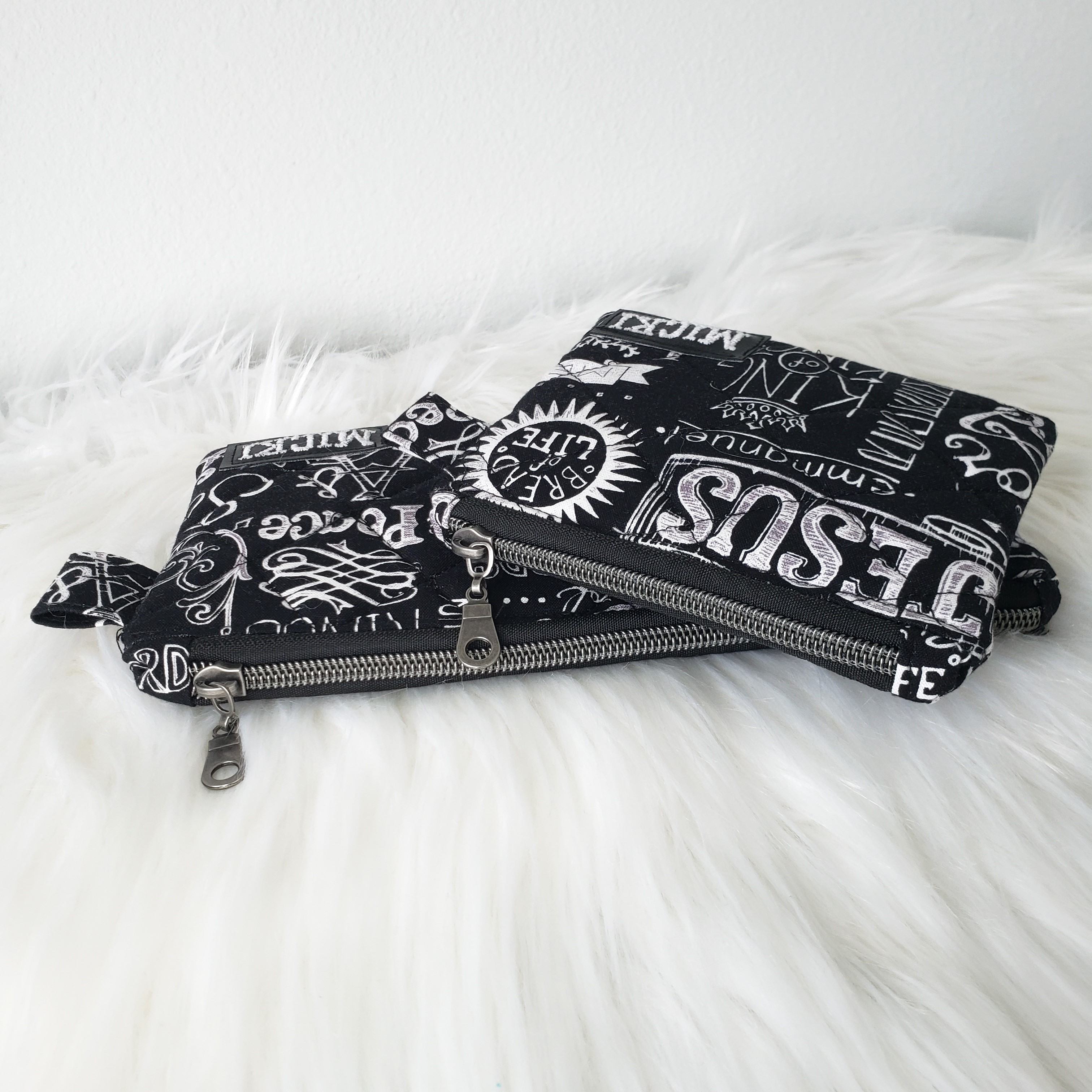 Zipper Pouch Set - In Jesus Name