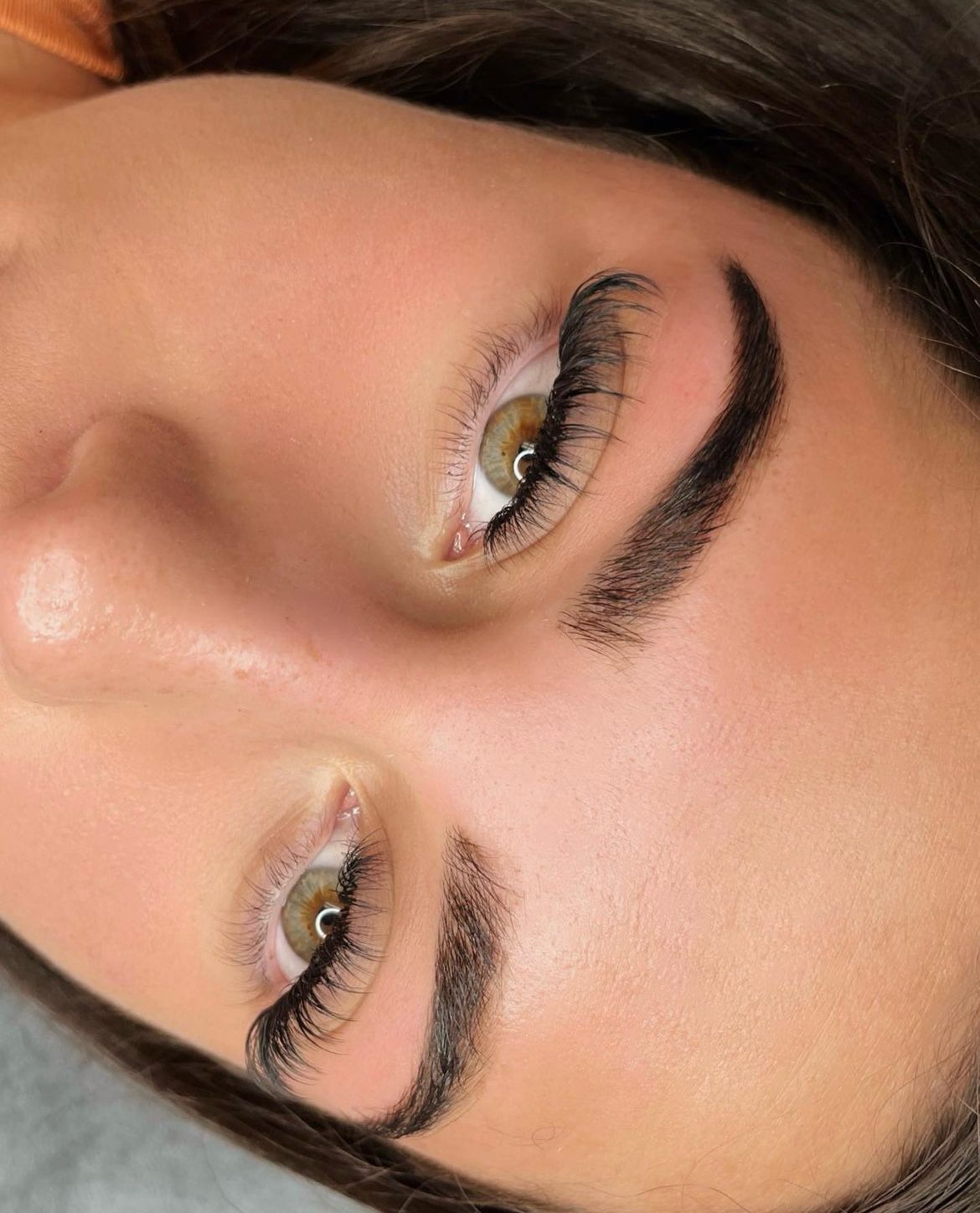 Extensiones de pestañas wispy