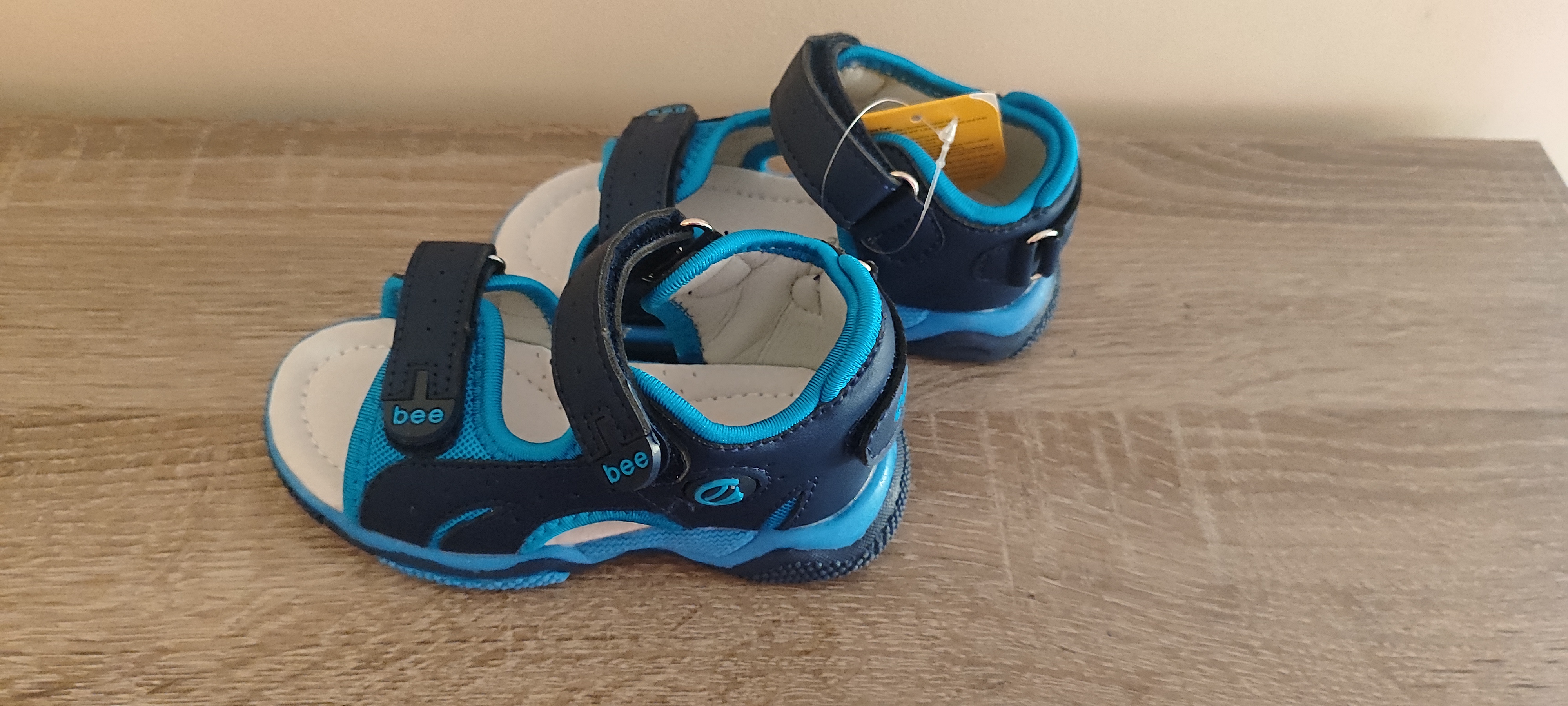 Mėlynos basutės odiniu vidpadžiu Clibee 25-30