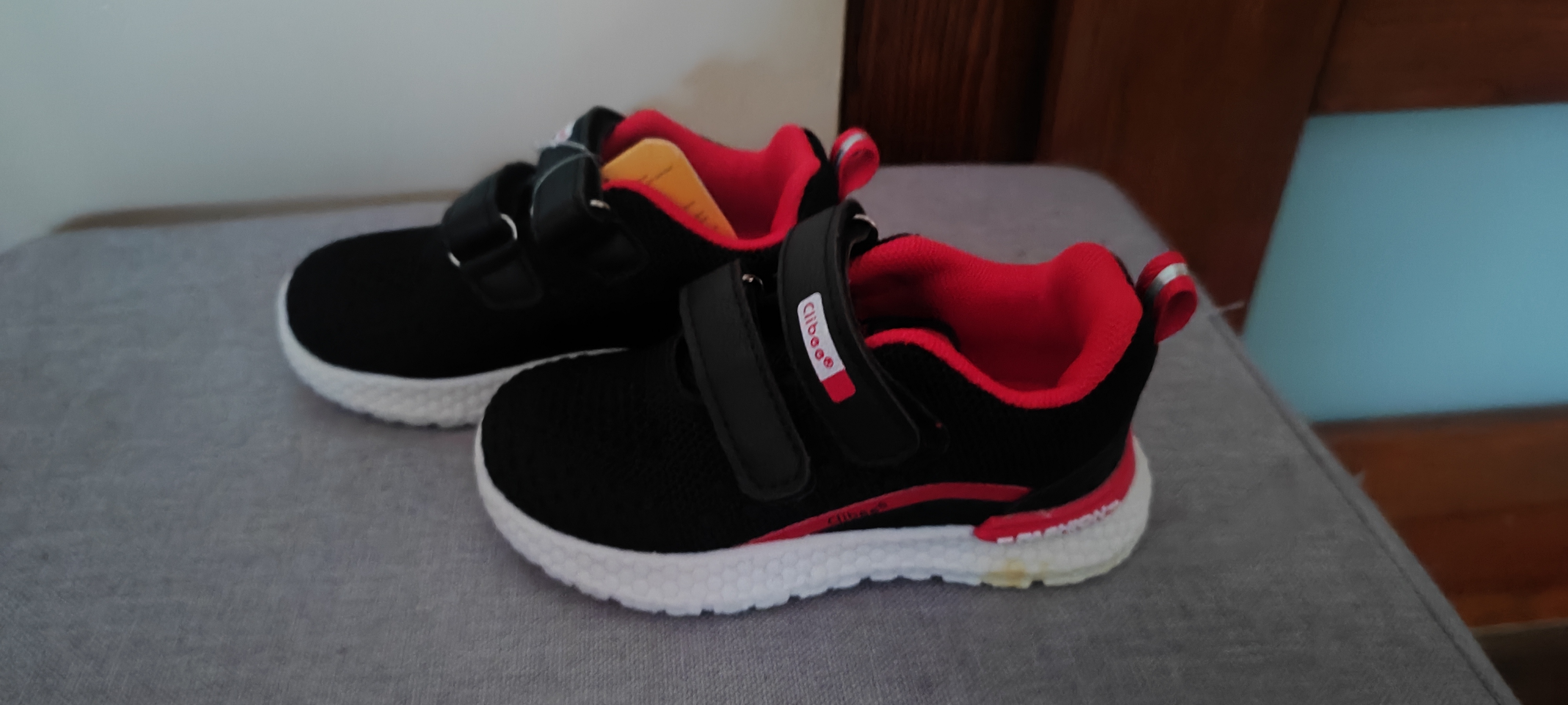 Kvėpuojantis lengvi Clibee kedukai 21-26