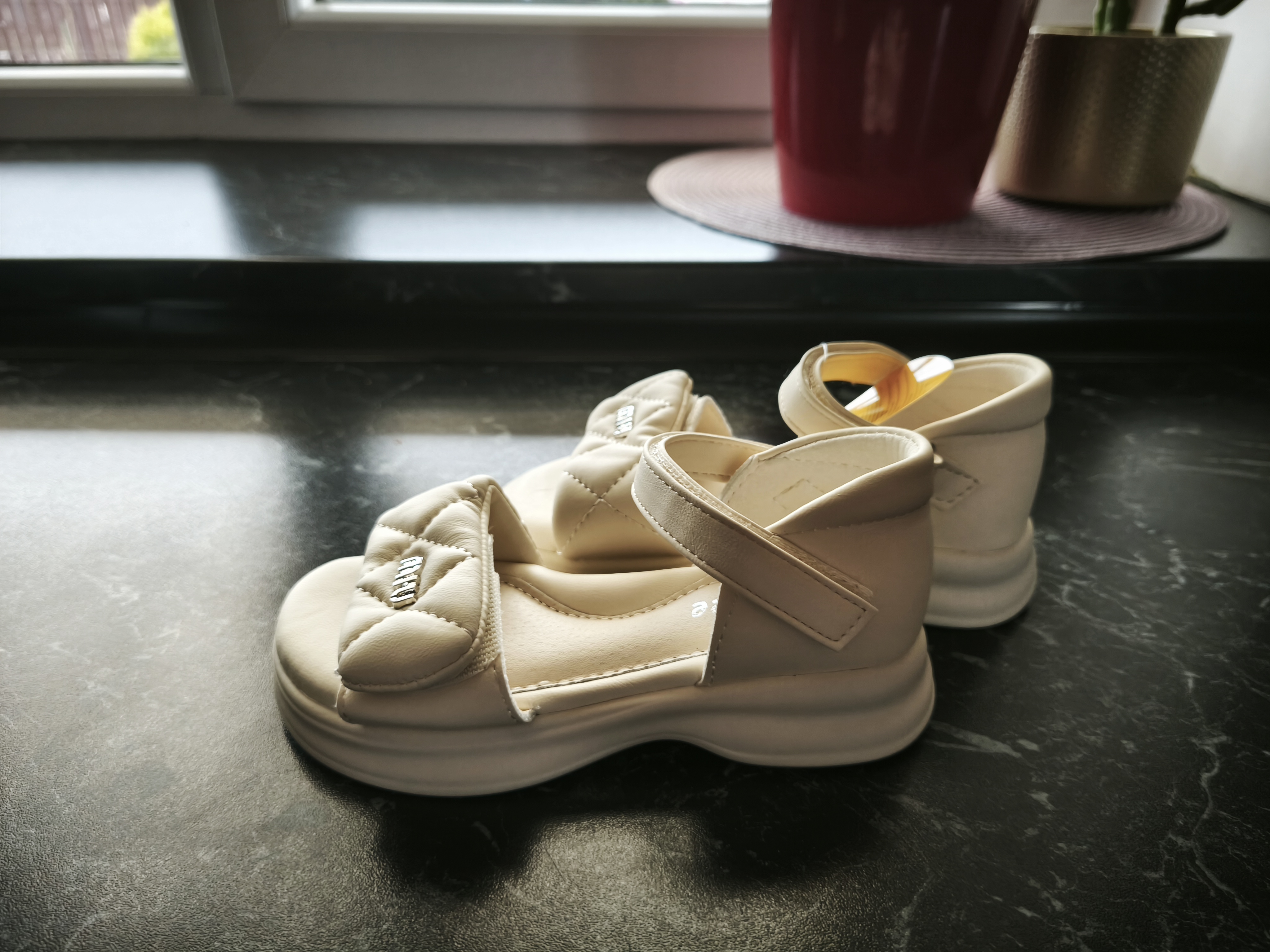 Baltos vaikiškos basutės Clibee 21-32