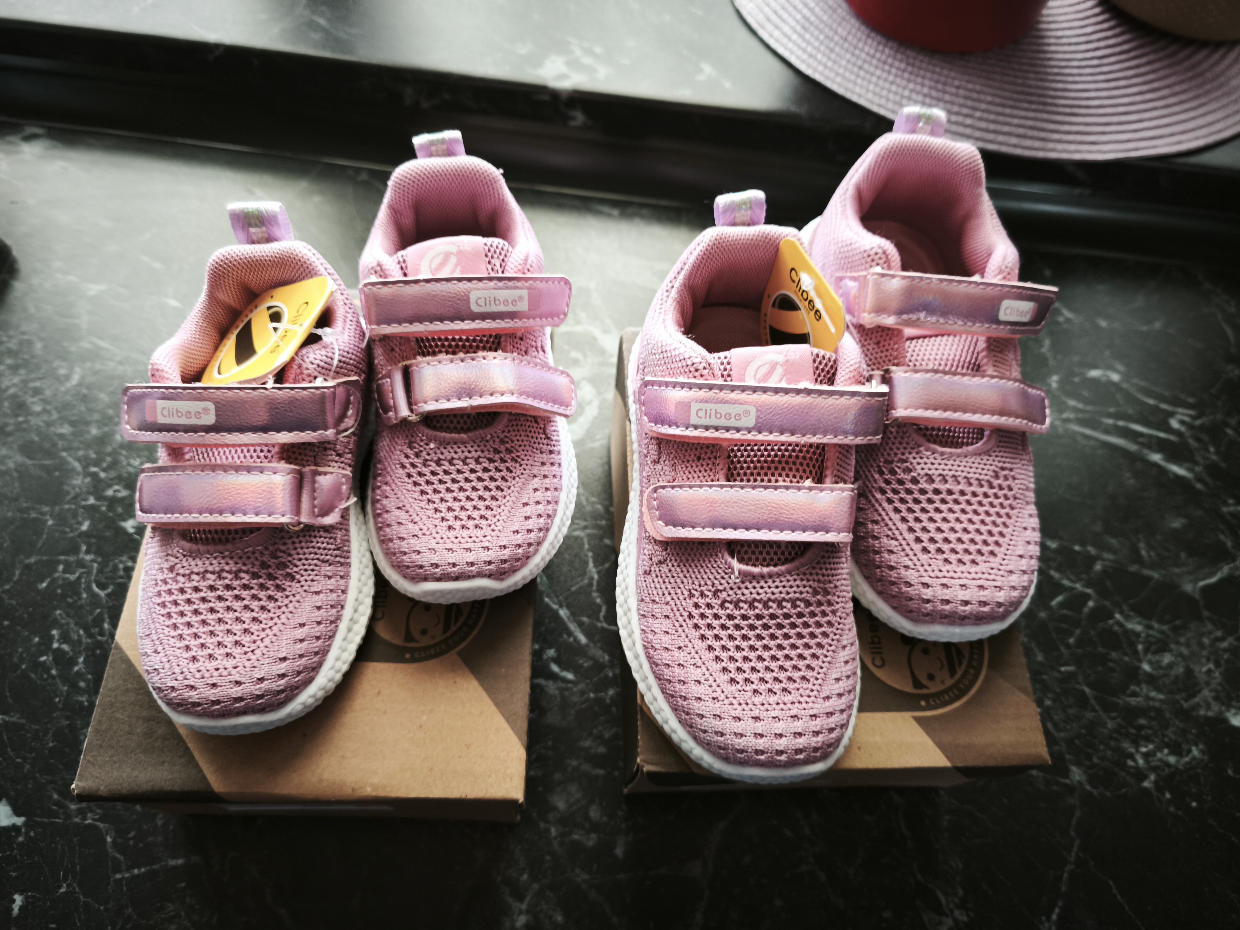 Rožiniai kedukai Clibee 21-26