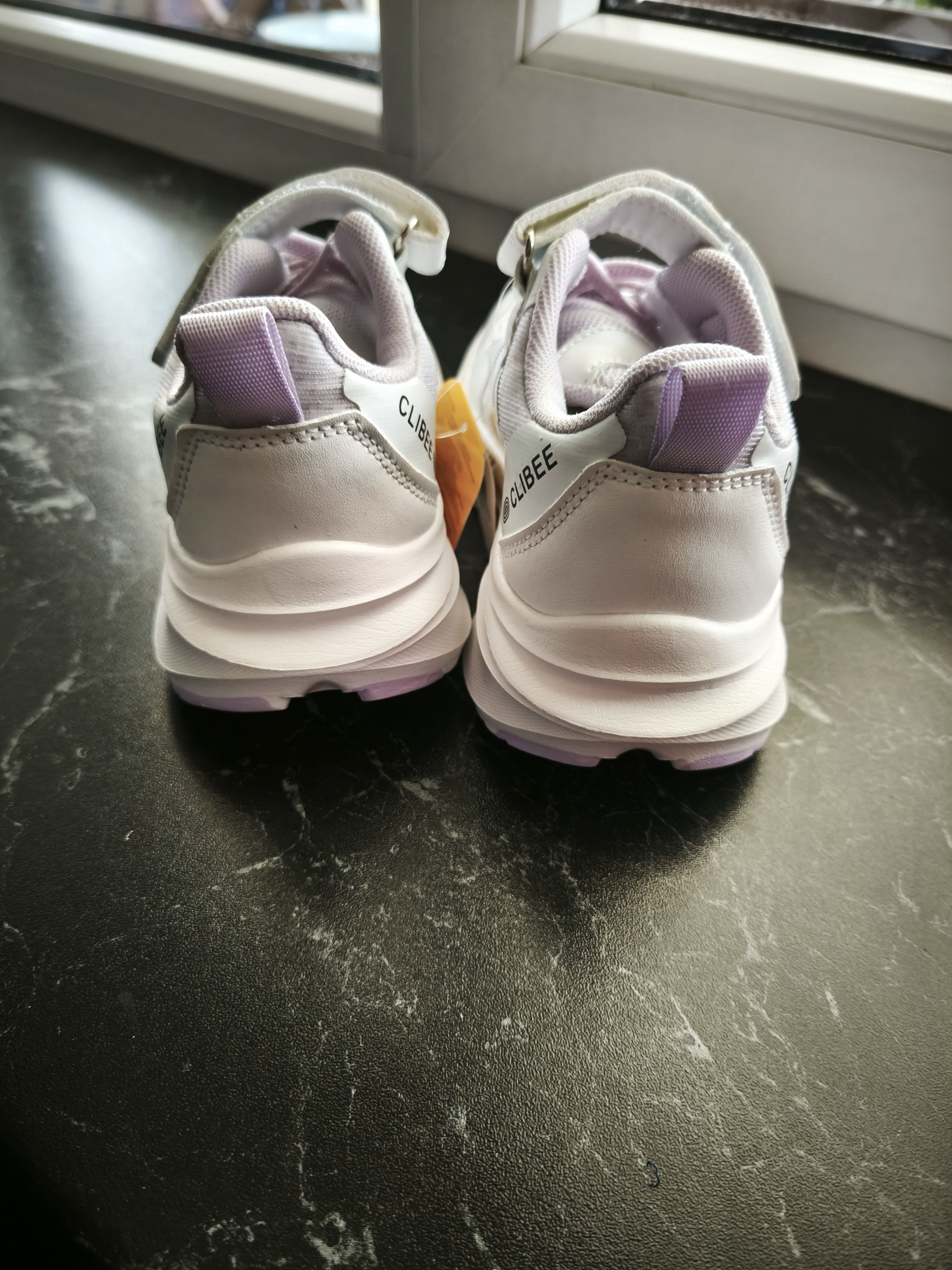 Balti sportbatukai mergaitėms Clibee 27-32