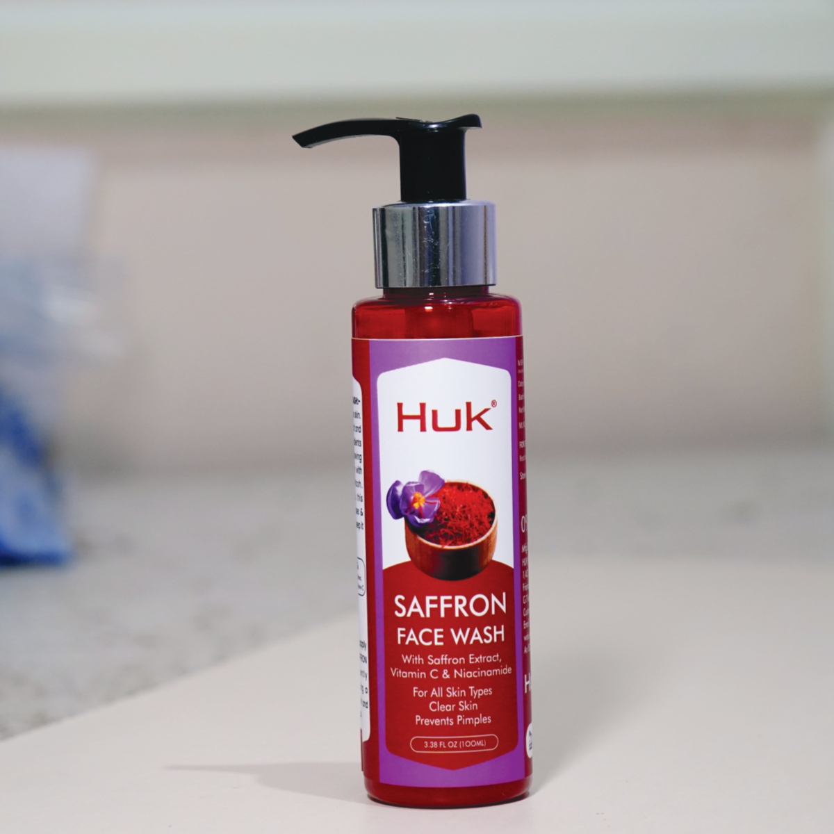 Huk Saffron Face Wash – For Radiant & Glowing Skin