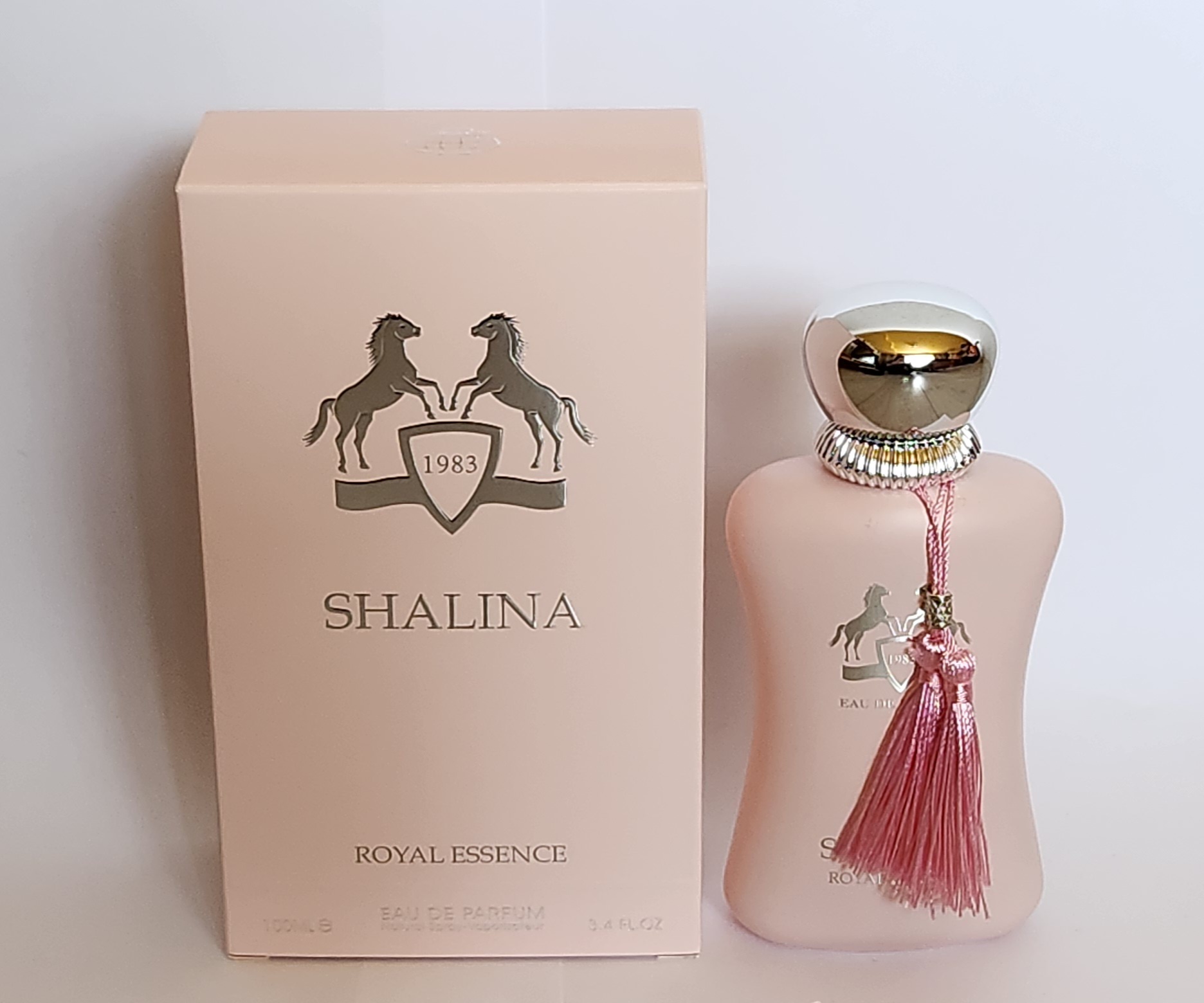 Shalina įkvėptas De Marly Delina