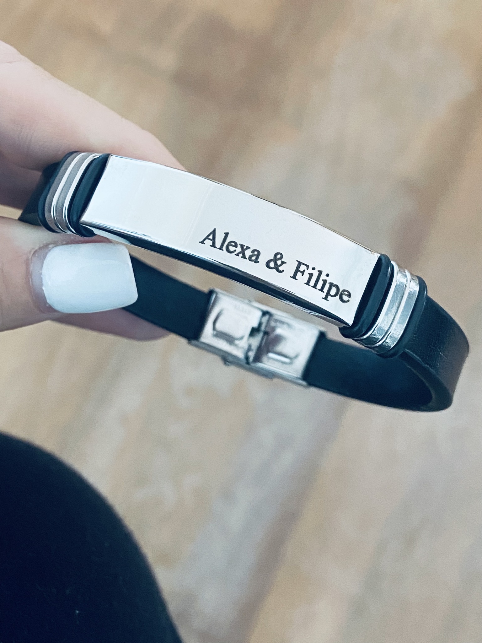 Pulseira em Couro Personalizada