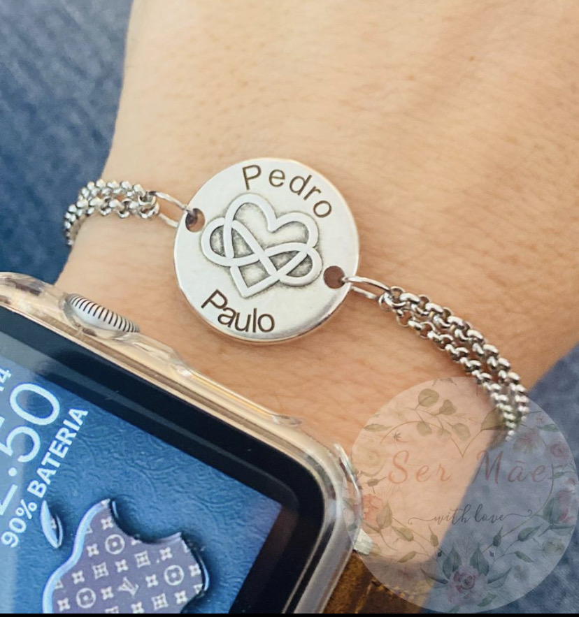 Pulseira dupla em camurça com medalha coração/infinito