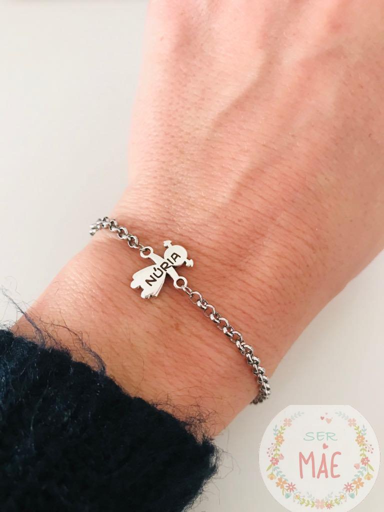 Pulseiras com meninos/as
