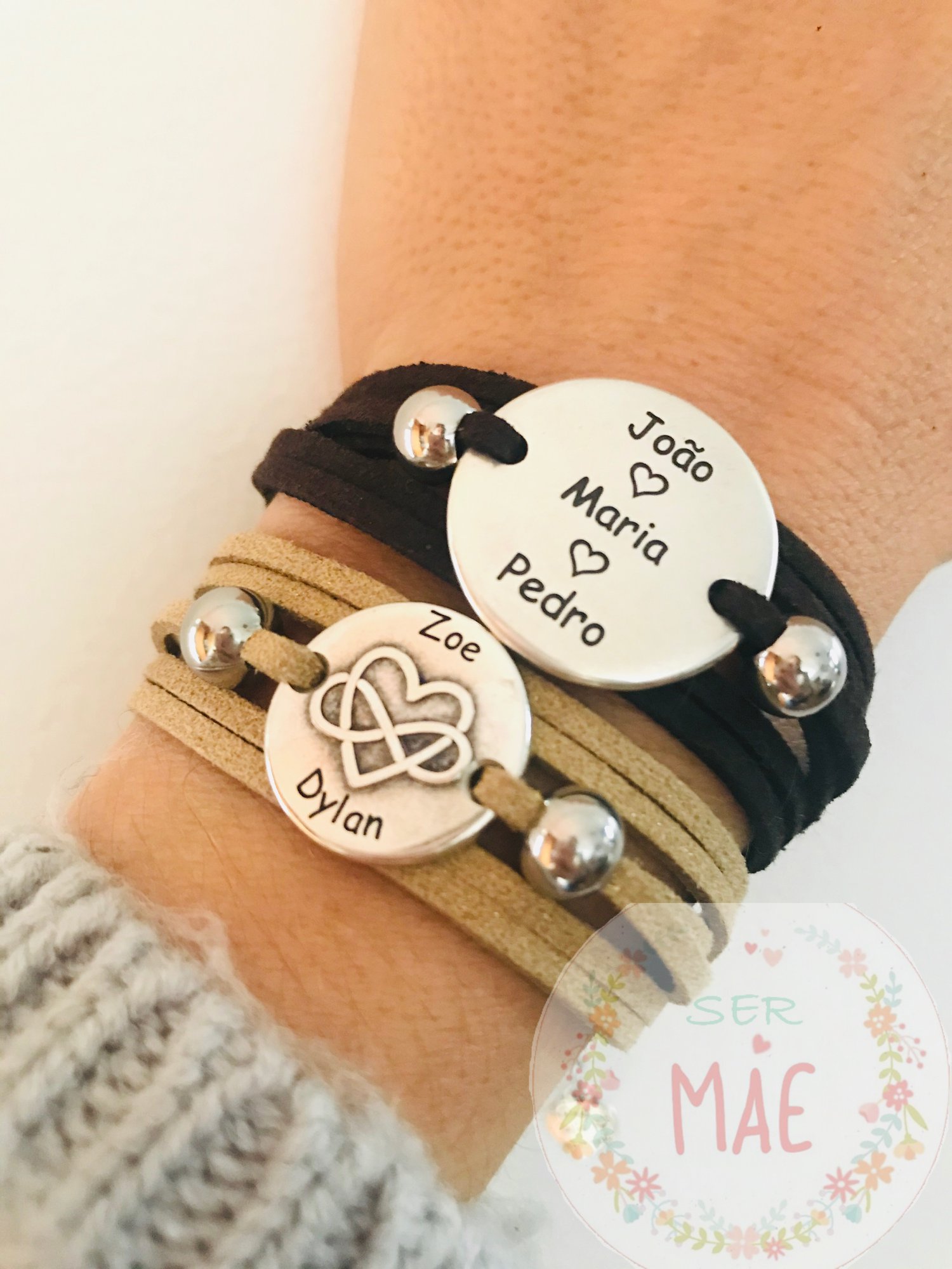 Pulseira Dupla em Camurça com Medalha Personalizada