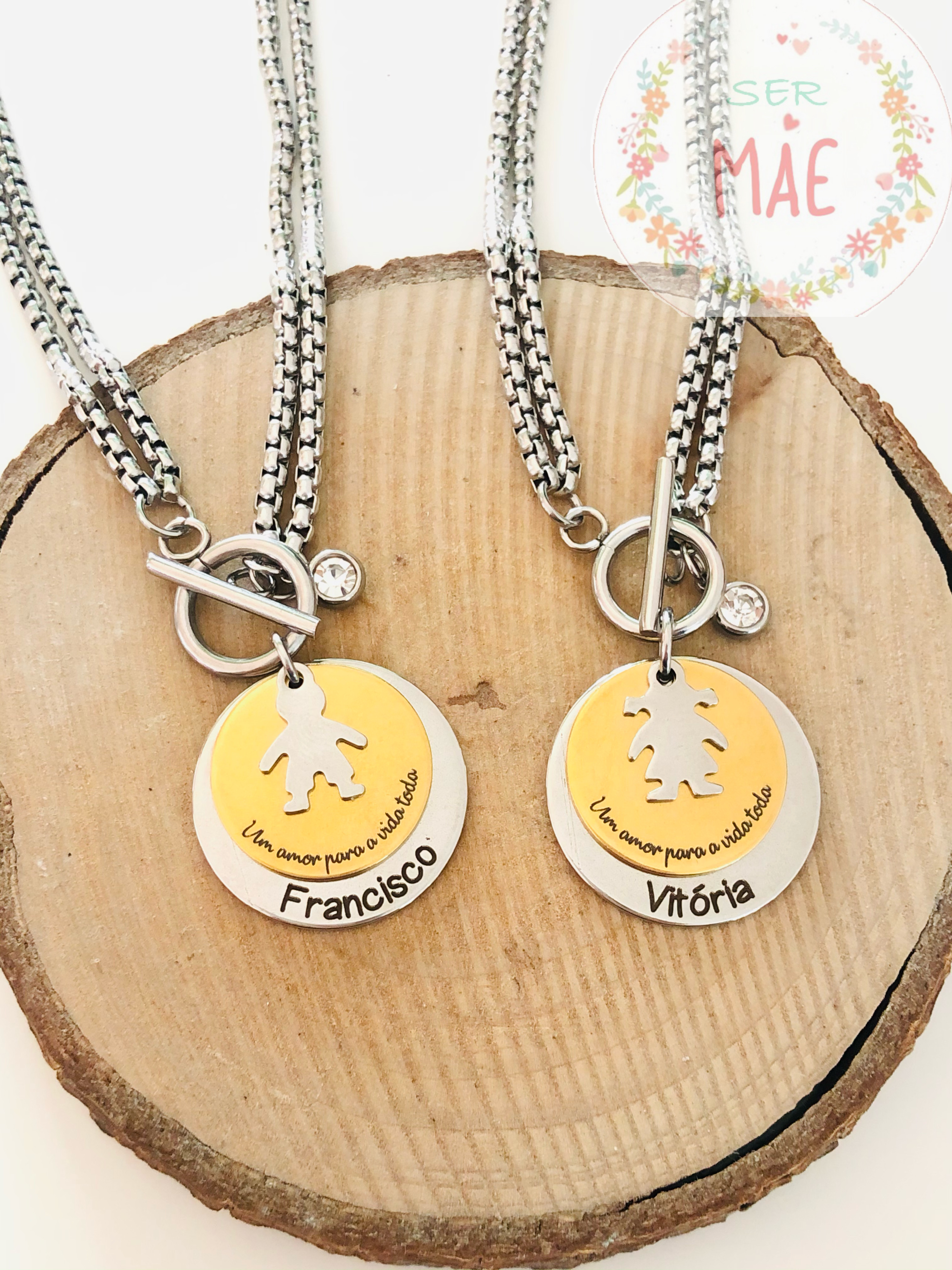 Colar Duplo com Medalhas personalizadas