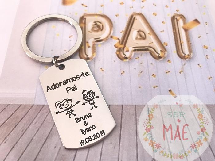 Porta-chaves "Adoramos-te Pai" + nomes e data