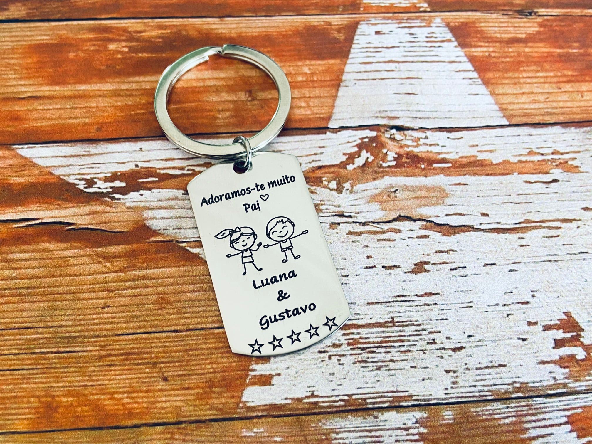 Porta-chaves "Adoramos-te Pai" + nomes e data