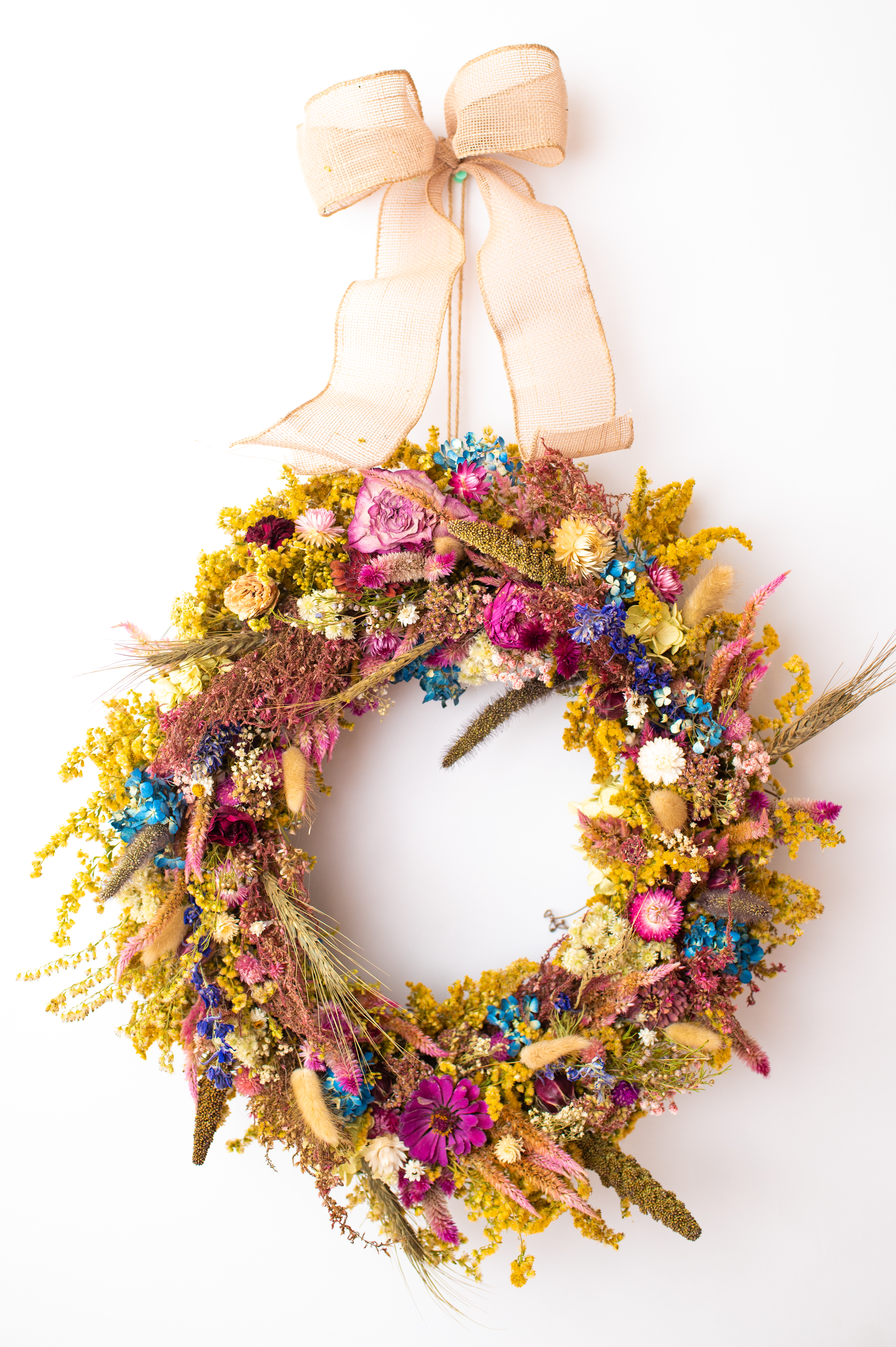 Everlasting Dried Floral Wreath C