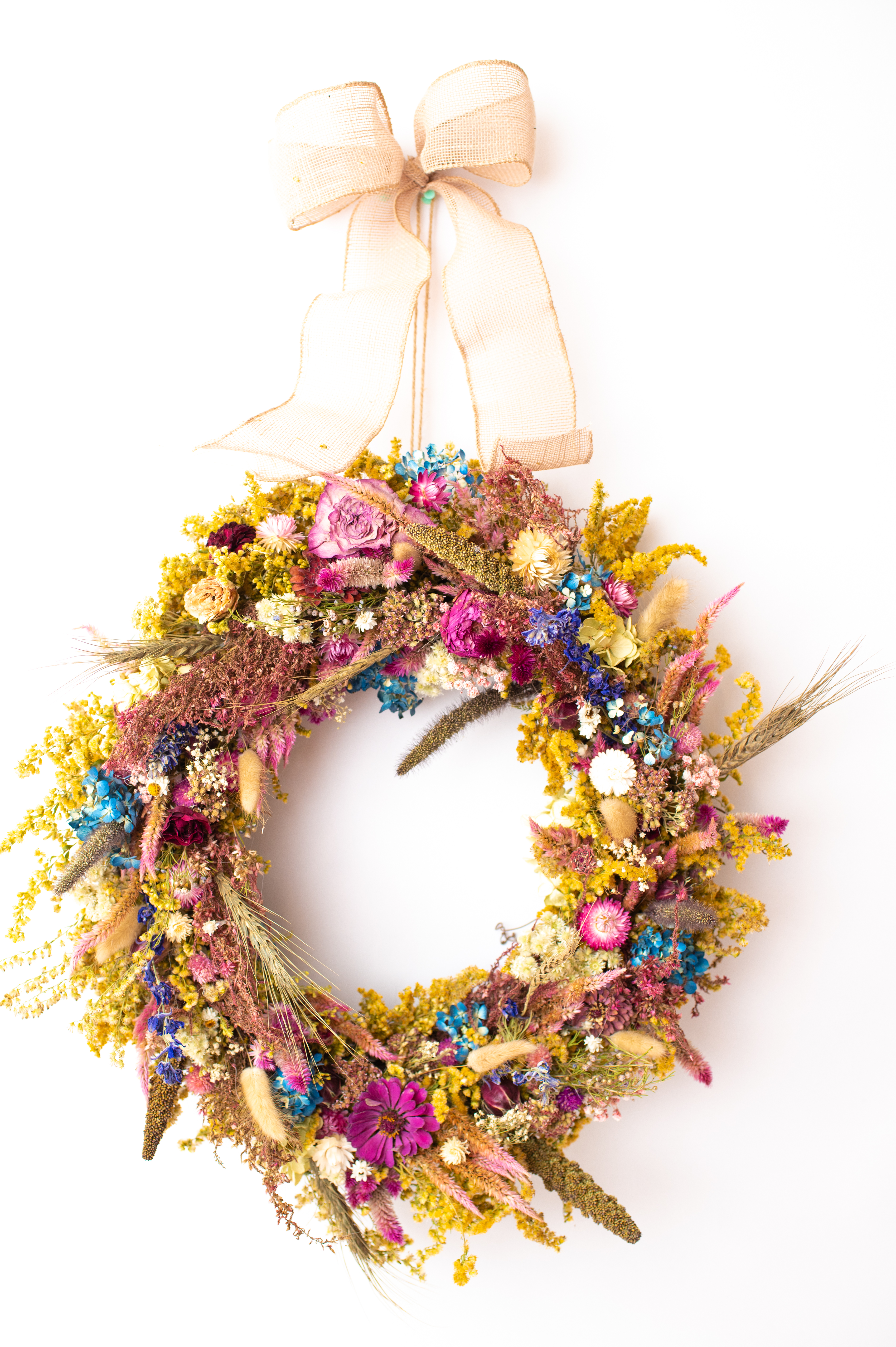 Everlasting Dried Floral Wreath C