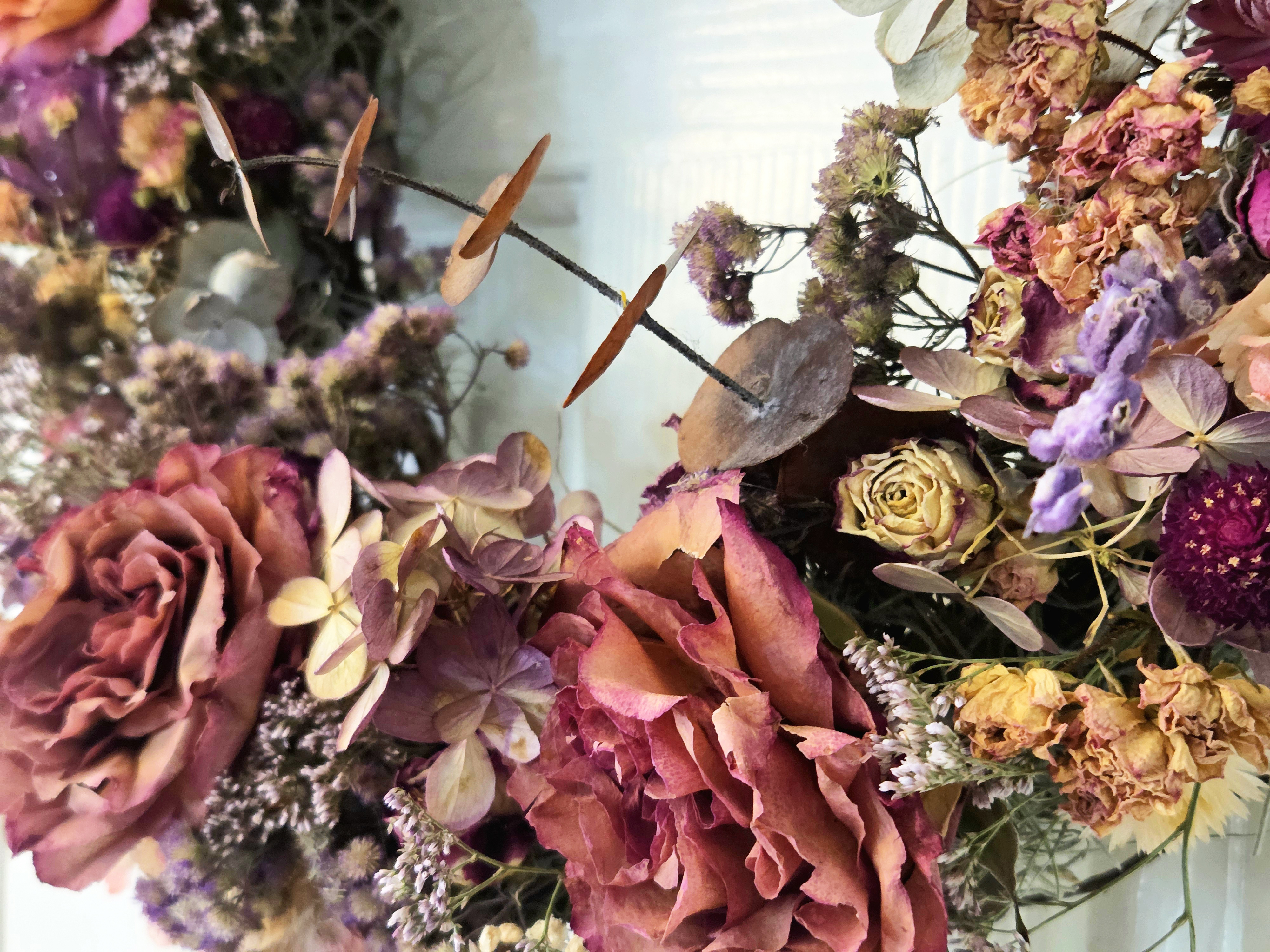 Dried Floral Everlasting Rose Wreath G