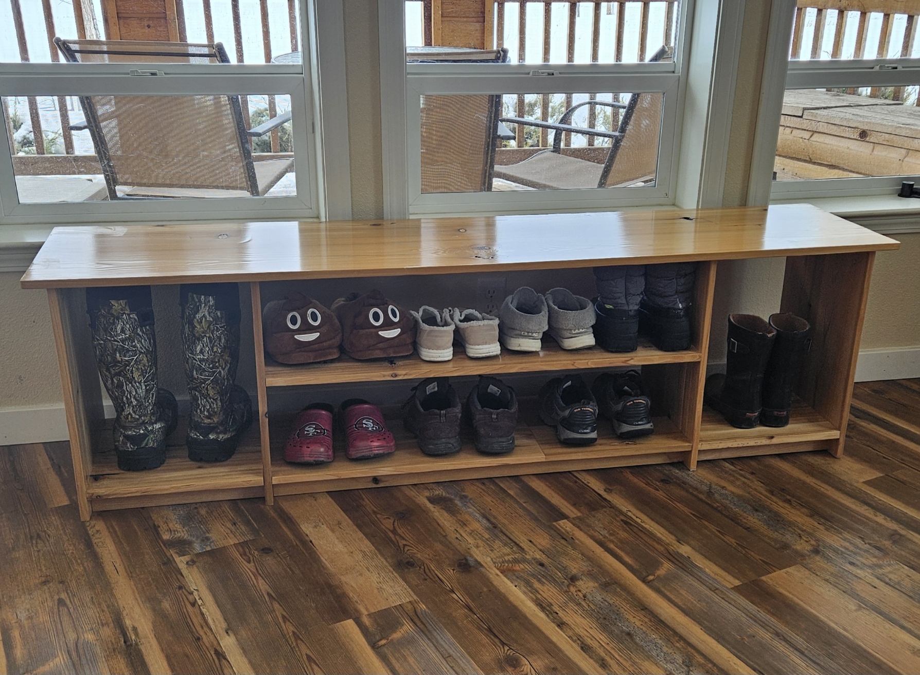 Wooden Shoe Rack