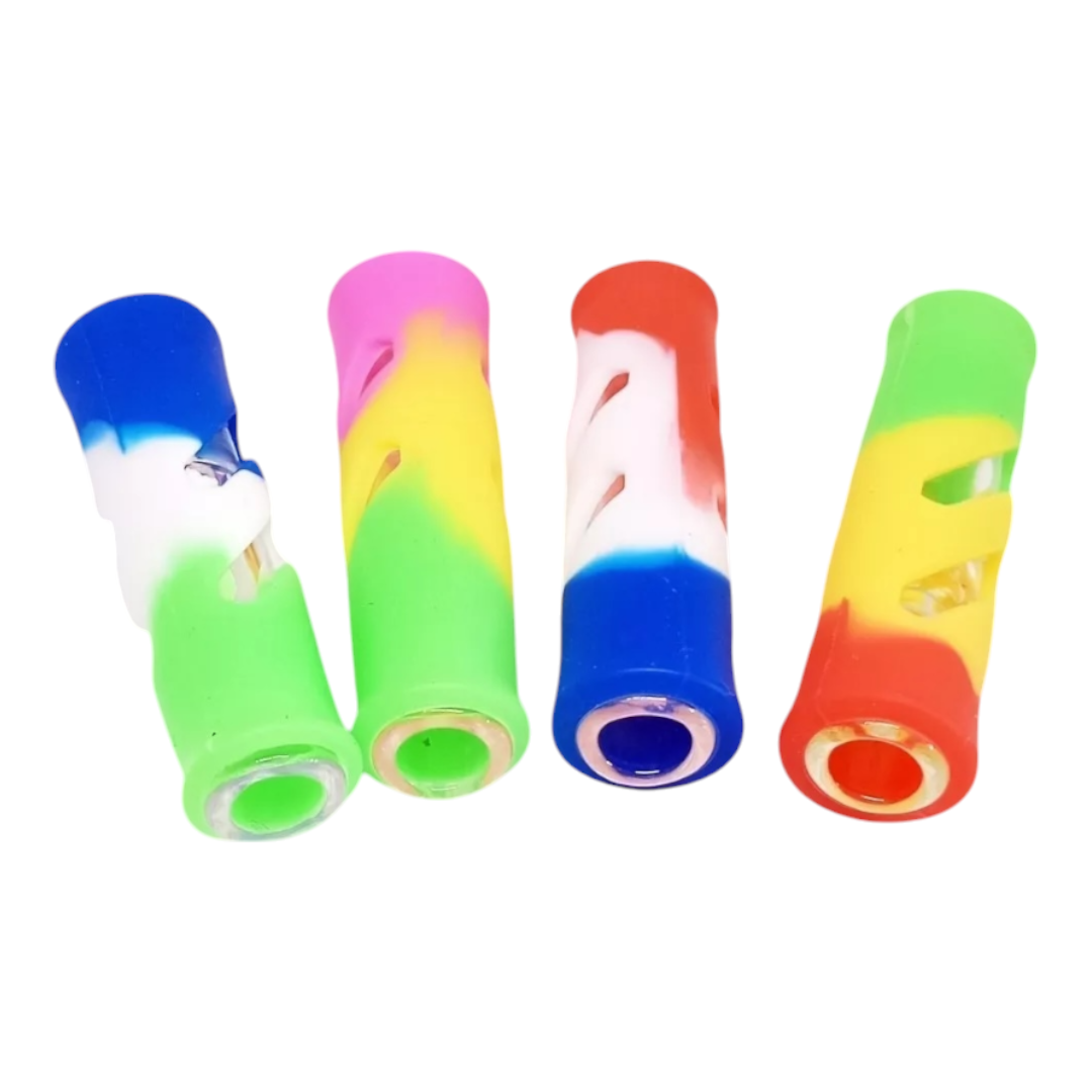 Pipa Pequeña de Vidrio con Silicona – Compacta y Resistente