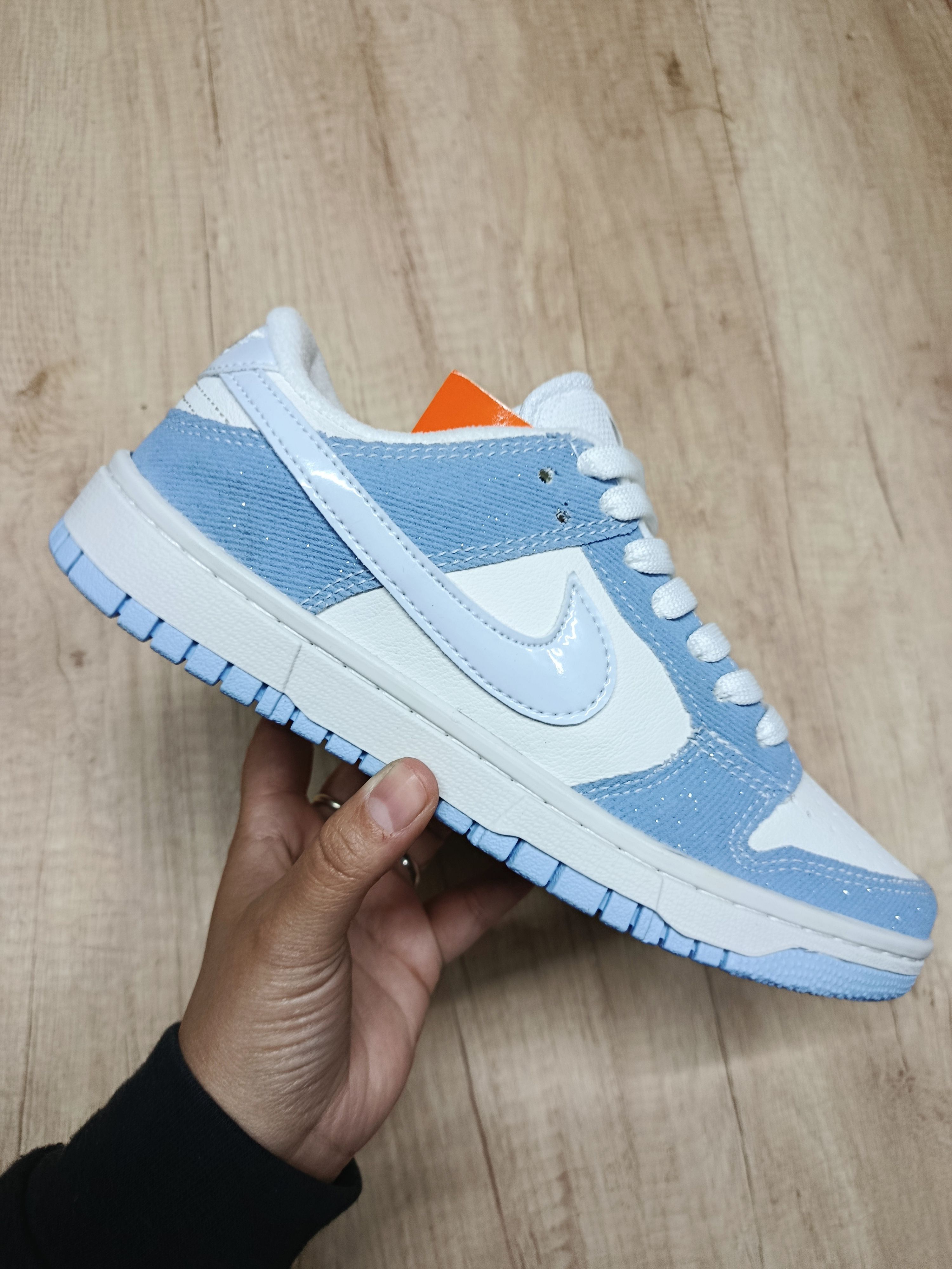 Nike Dunk Low Azul y Blanco