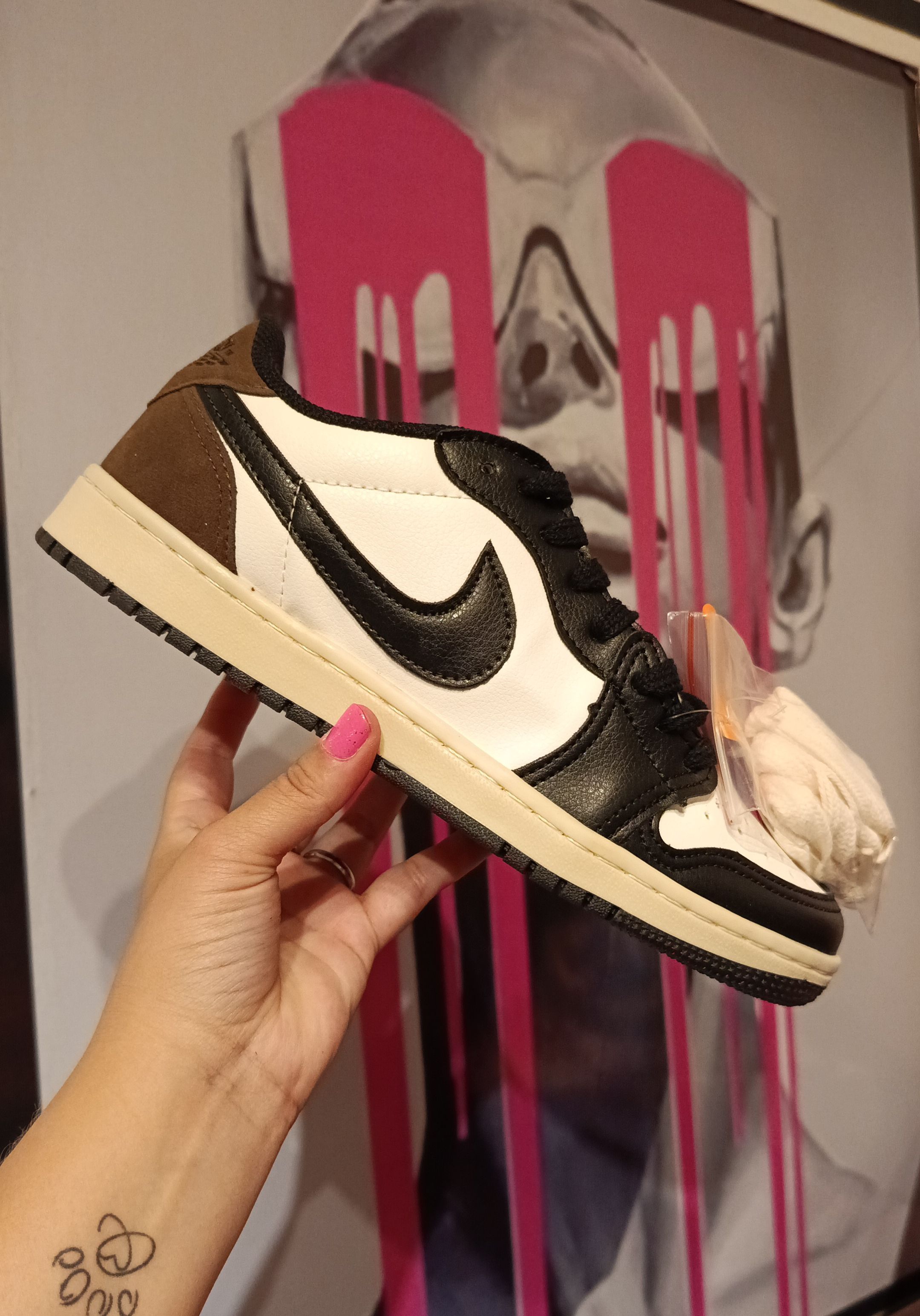 Zapatilla Nike Jordan 1 Low OG Mocha