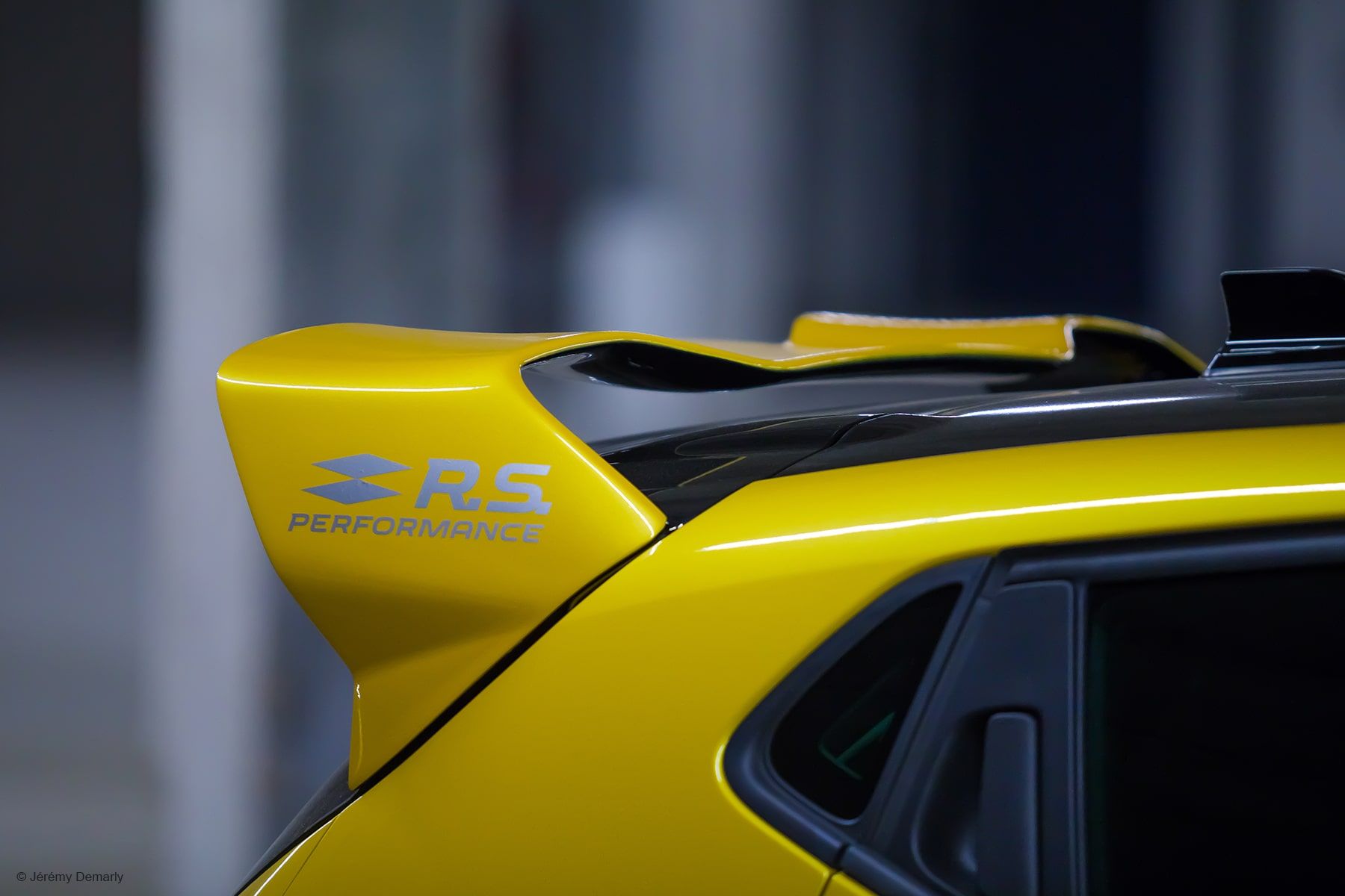 Kit Aileron Clio Cup pour CLIO IV R.S