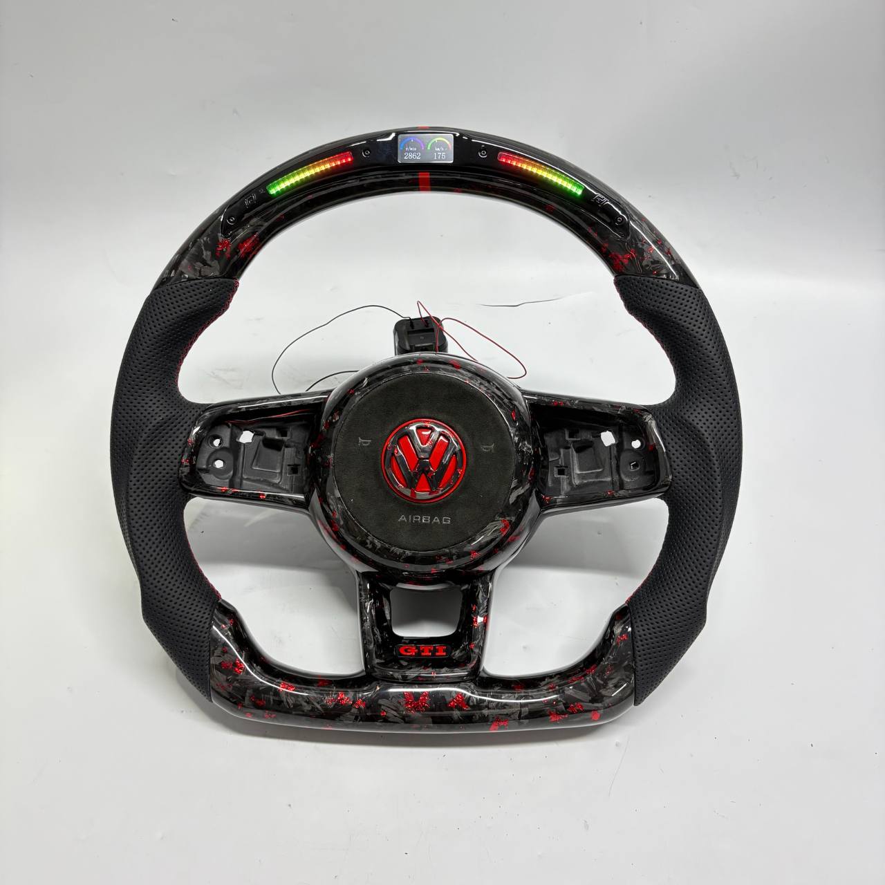 Volant avec LED Golf 7 / 7.5 (GTI, GTD, R, Highline) Logo Rouge