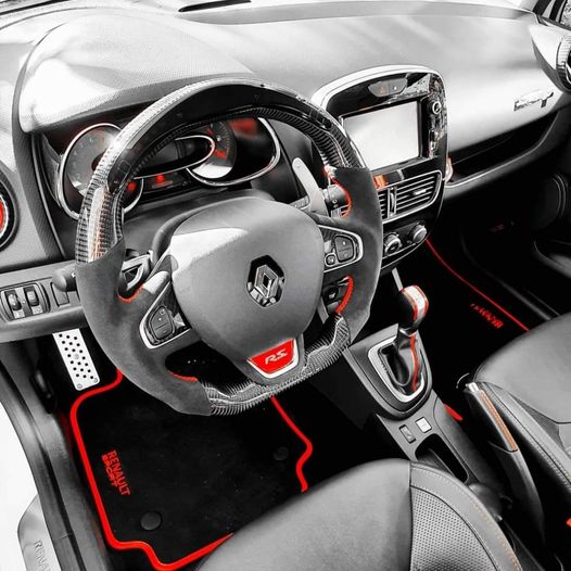 Volant avec led en Carbone Personnalisé pour Clio 4 RS